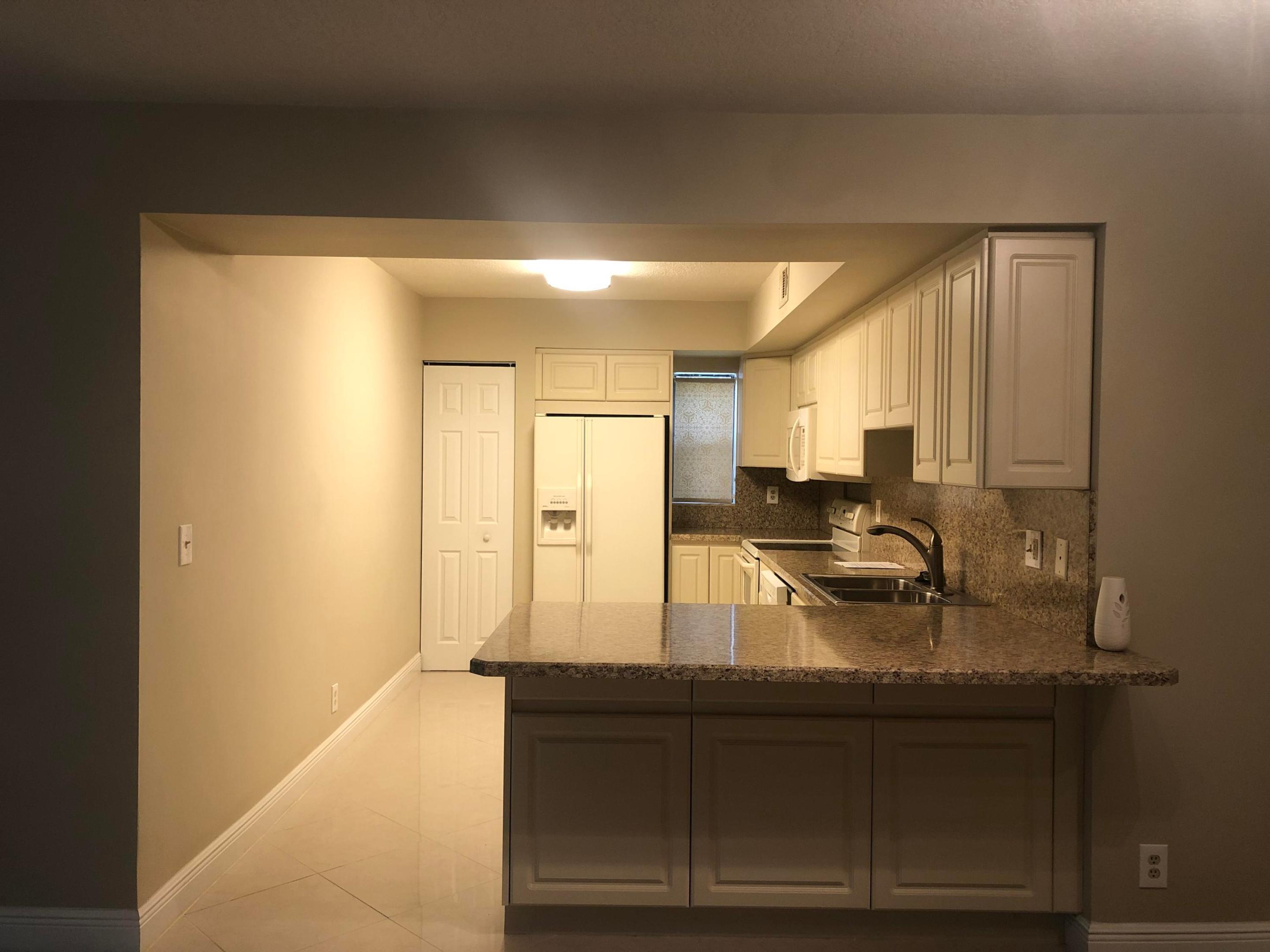 3380 Jaywood Terrace 1250 Property Photo 6