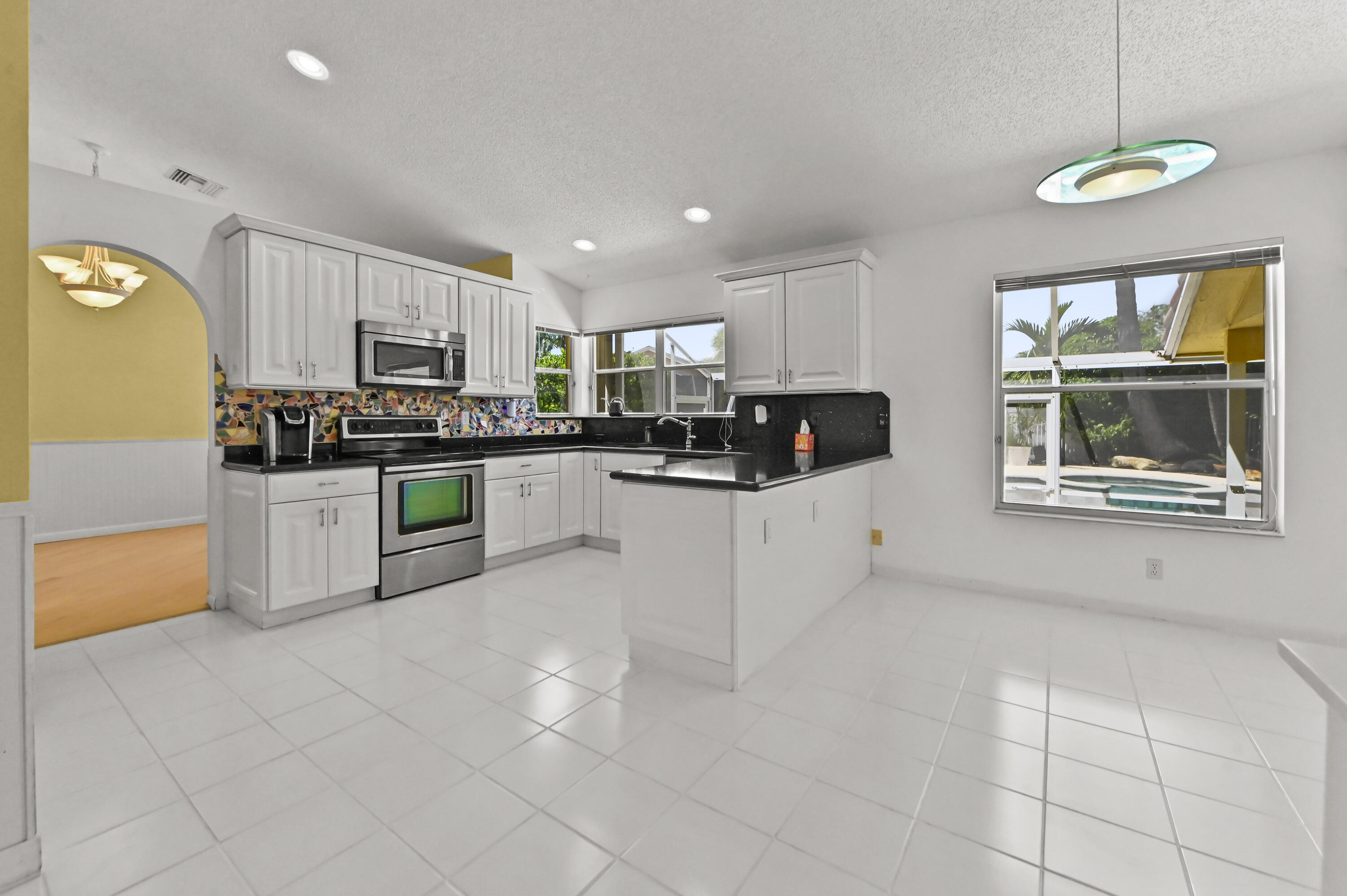 7461 Anadale Circle Property Photo 14