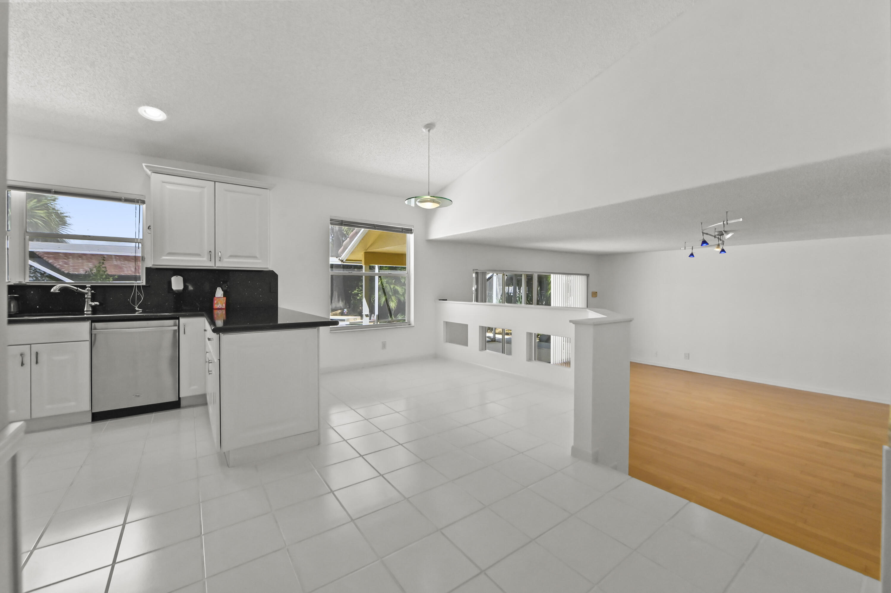 7461 Anadale Circle Property Photo 15
