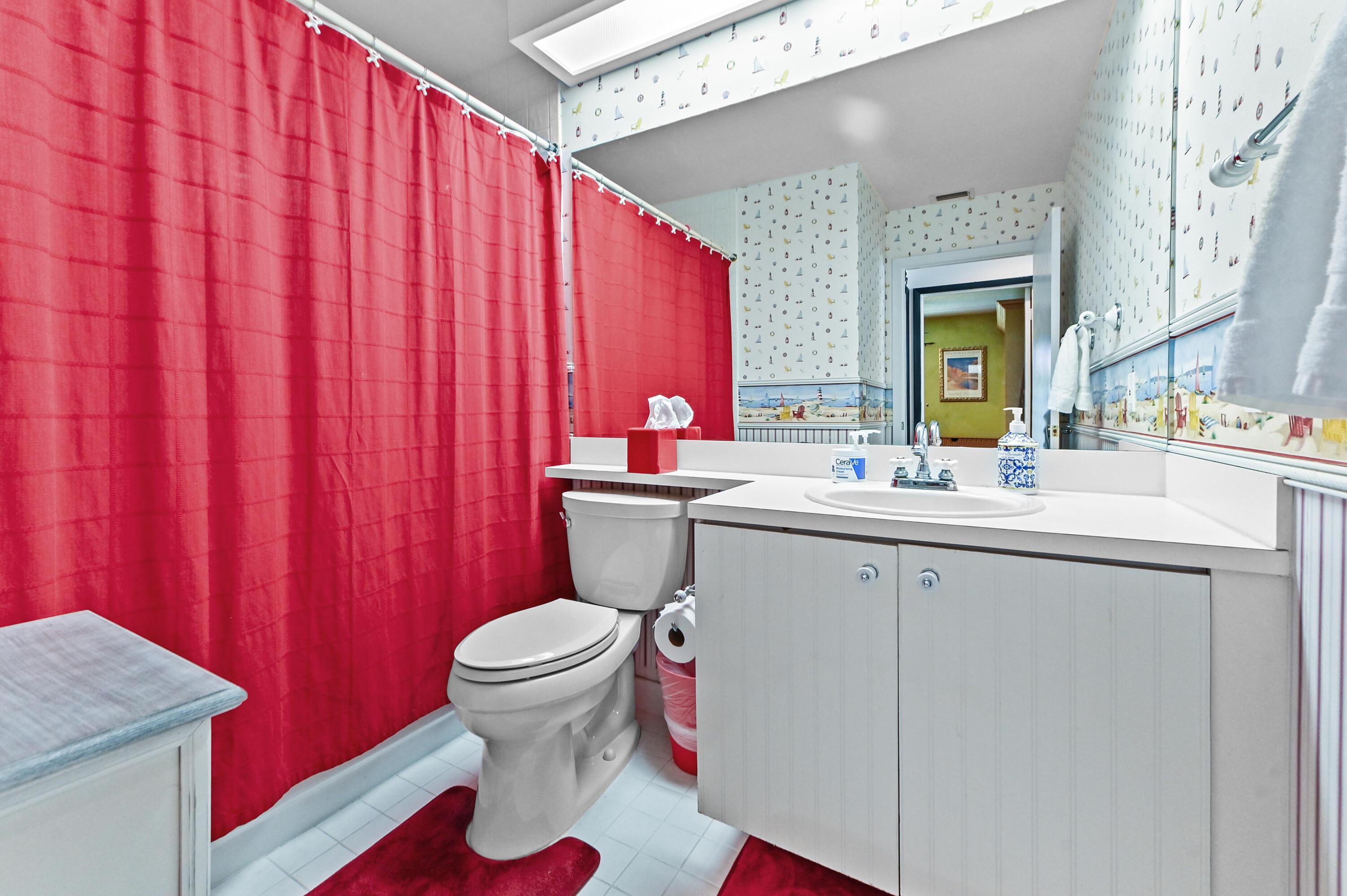 7461 Anadale Circle Property Photo 16