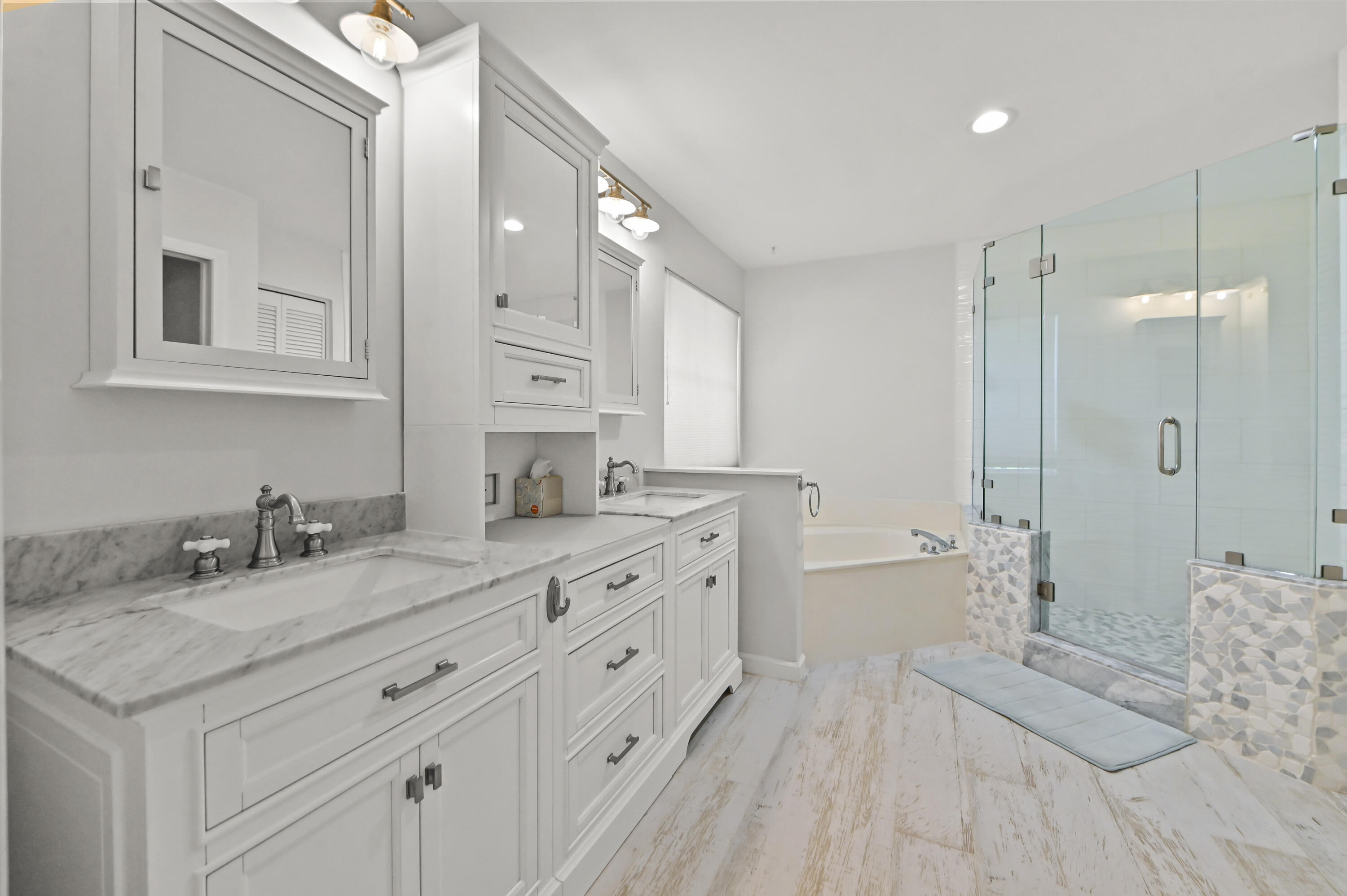 7461 Anadale Circle Property Photo 22