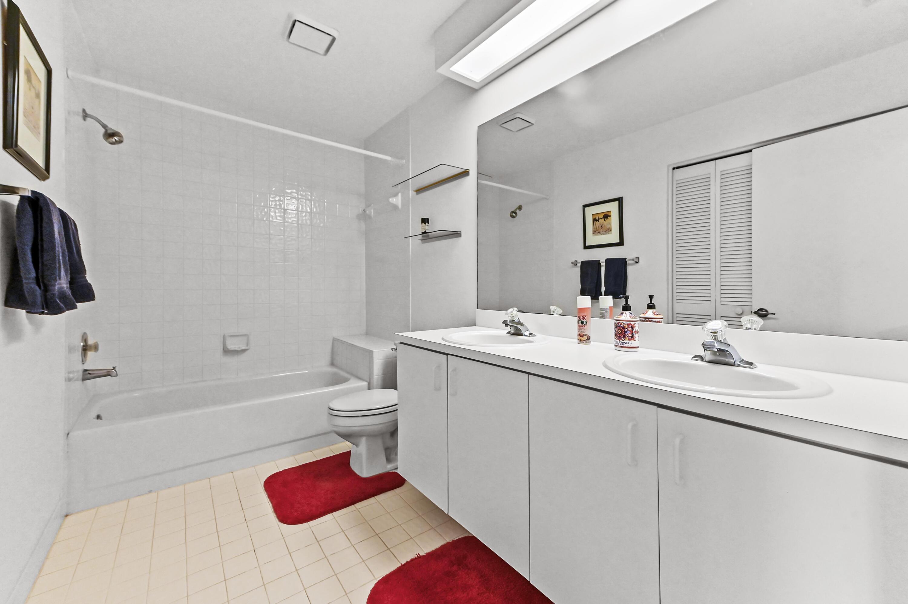 7461 Anadale Circle Property Photo 25