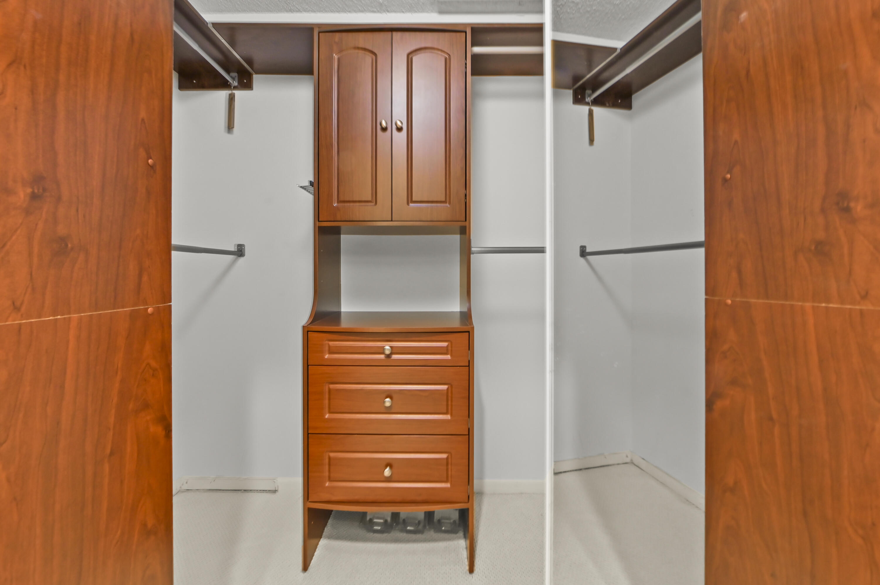 7461 Anadale Circle Property Photo 25