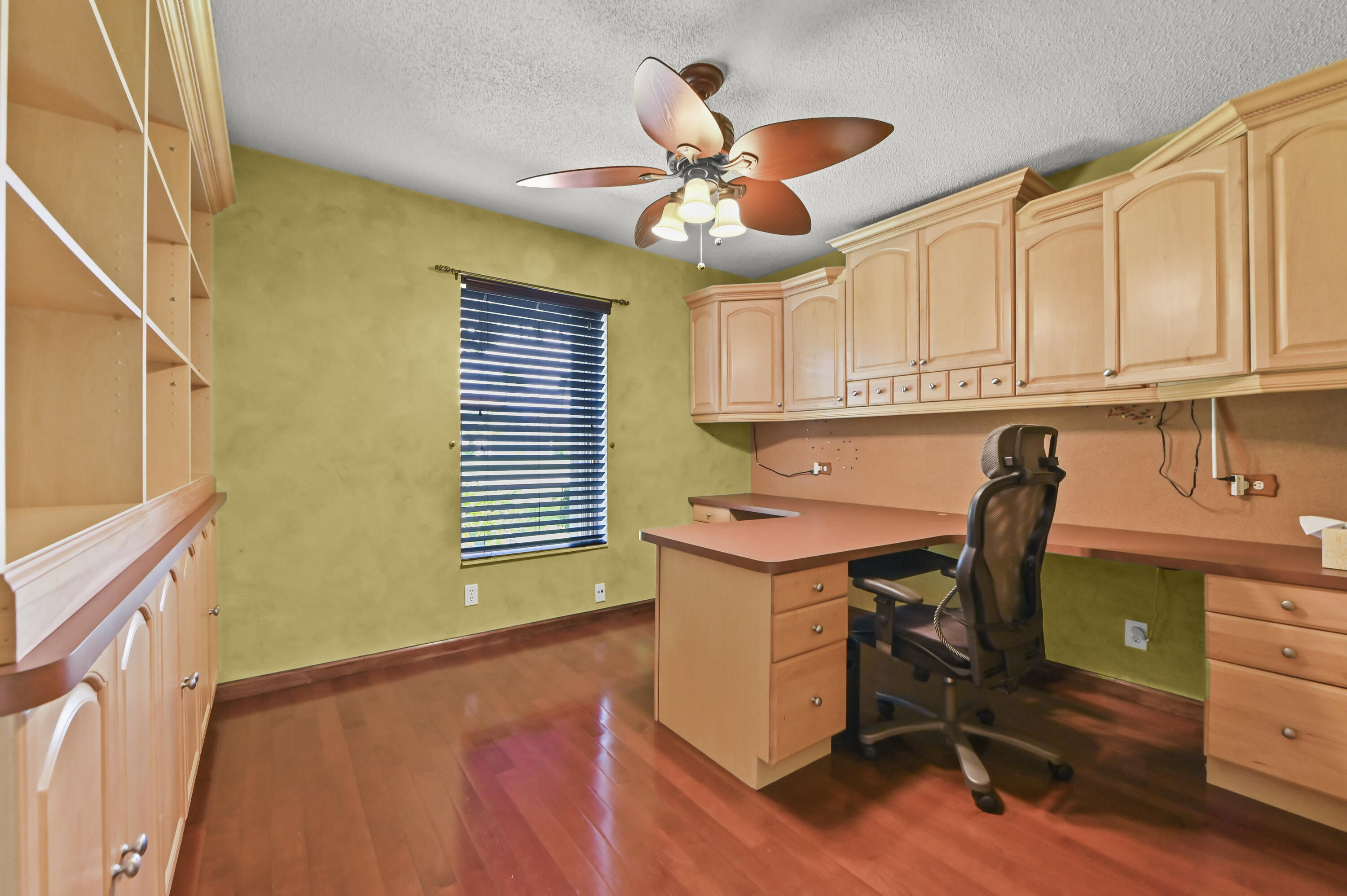 7461 Anadale Circle Property Photo 26