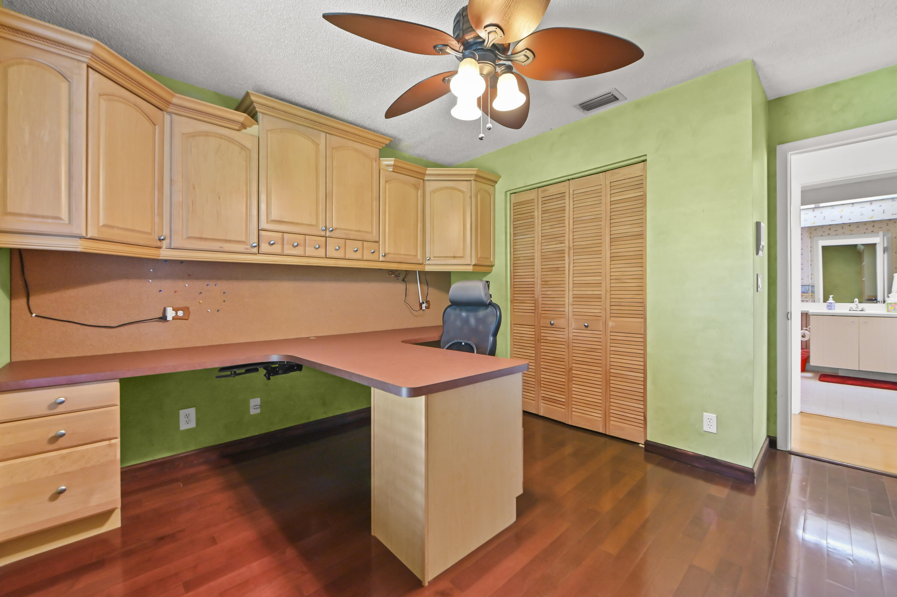 7461 Anadale Circle Property Photo 27