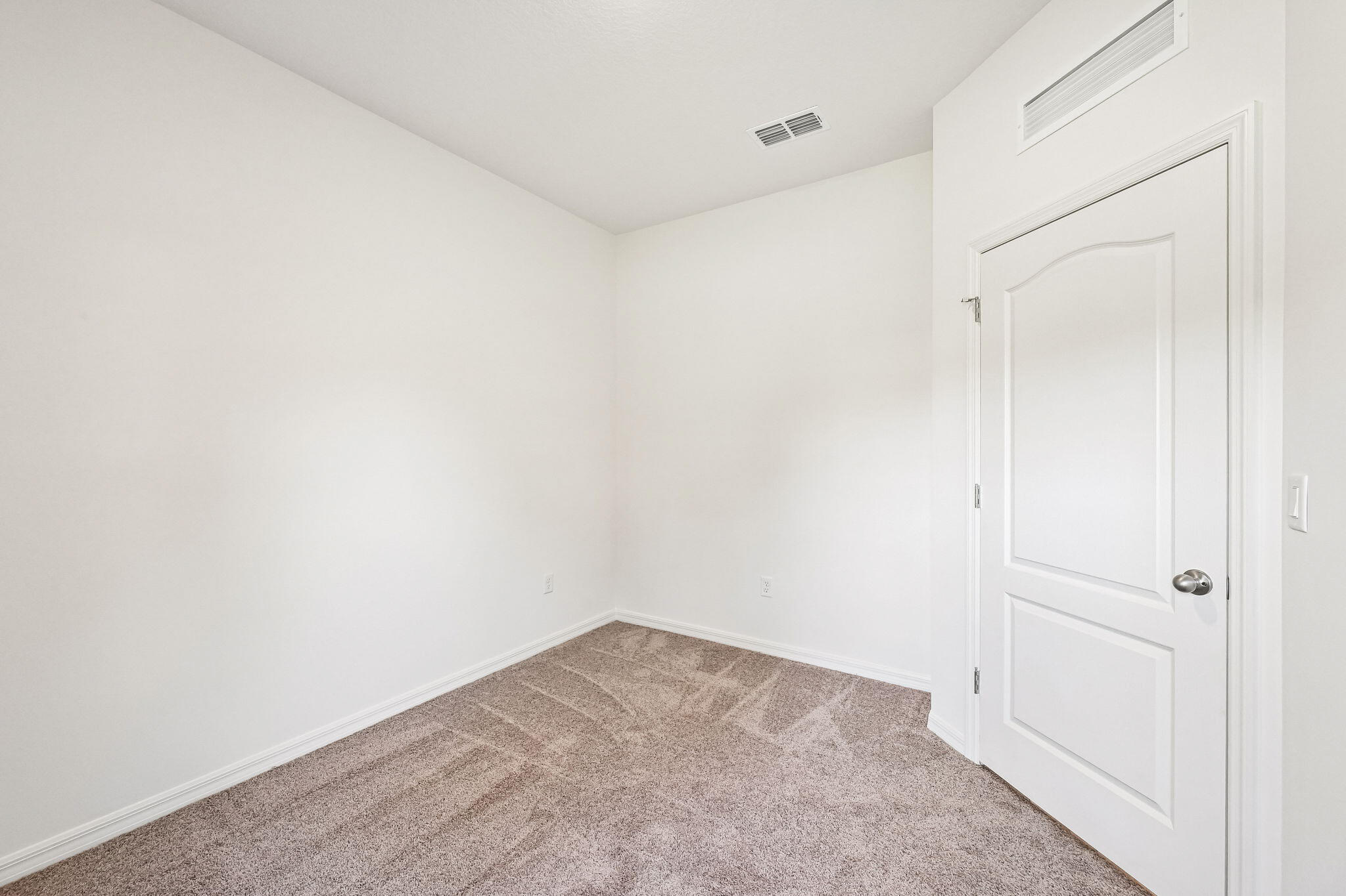 5901 Raintree Trail Property Photo 14
