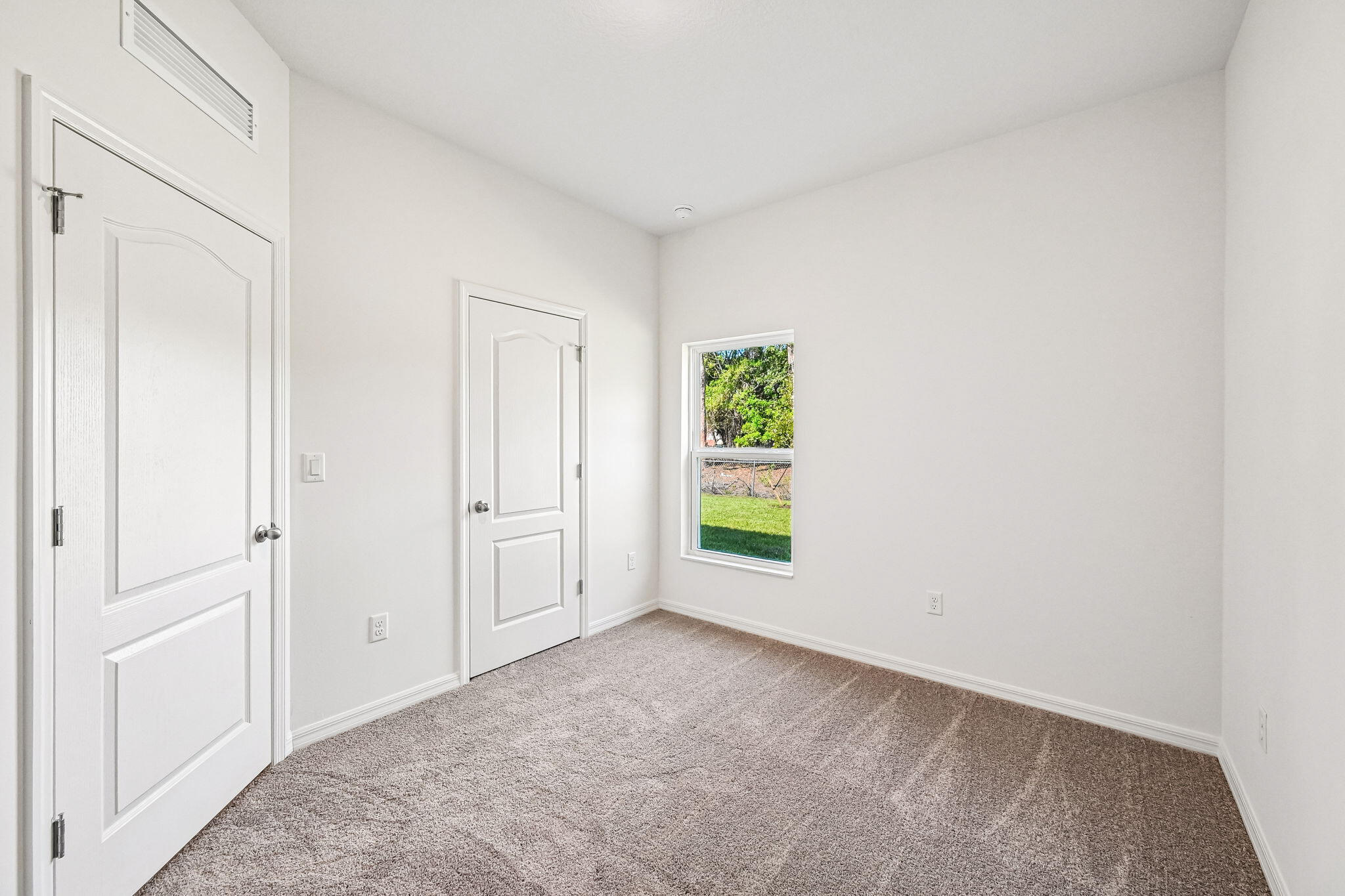 5901 Raintree Trail Property Photo 15