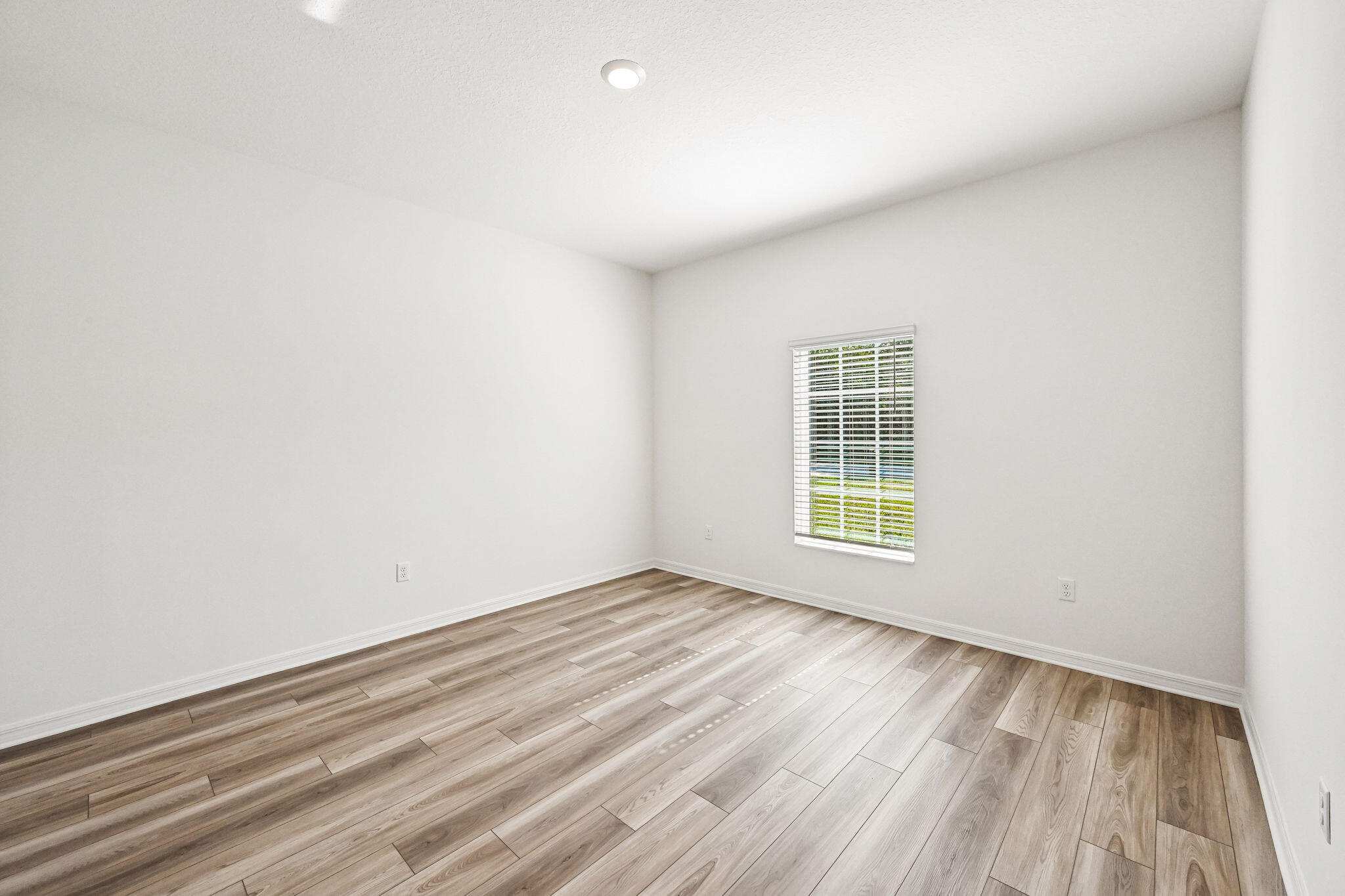 5901 Raintree Trail Property Photo 24