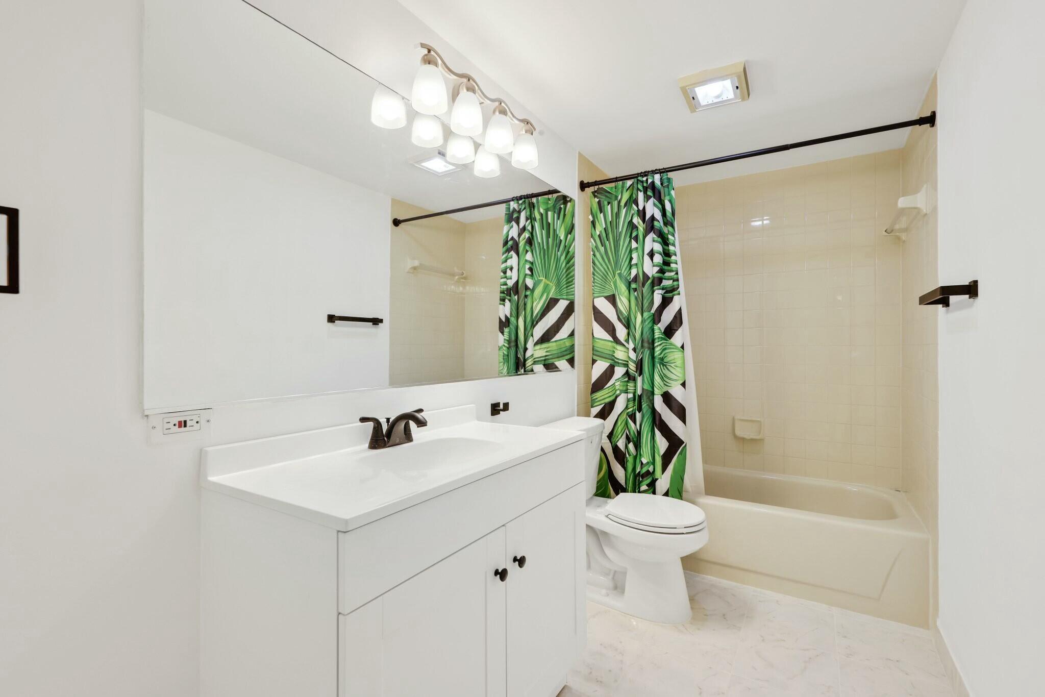 5110 51st Way Property Photo 22