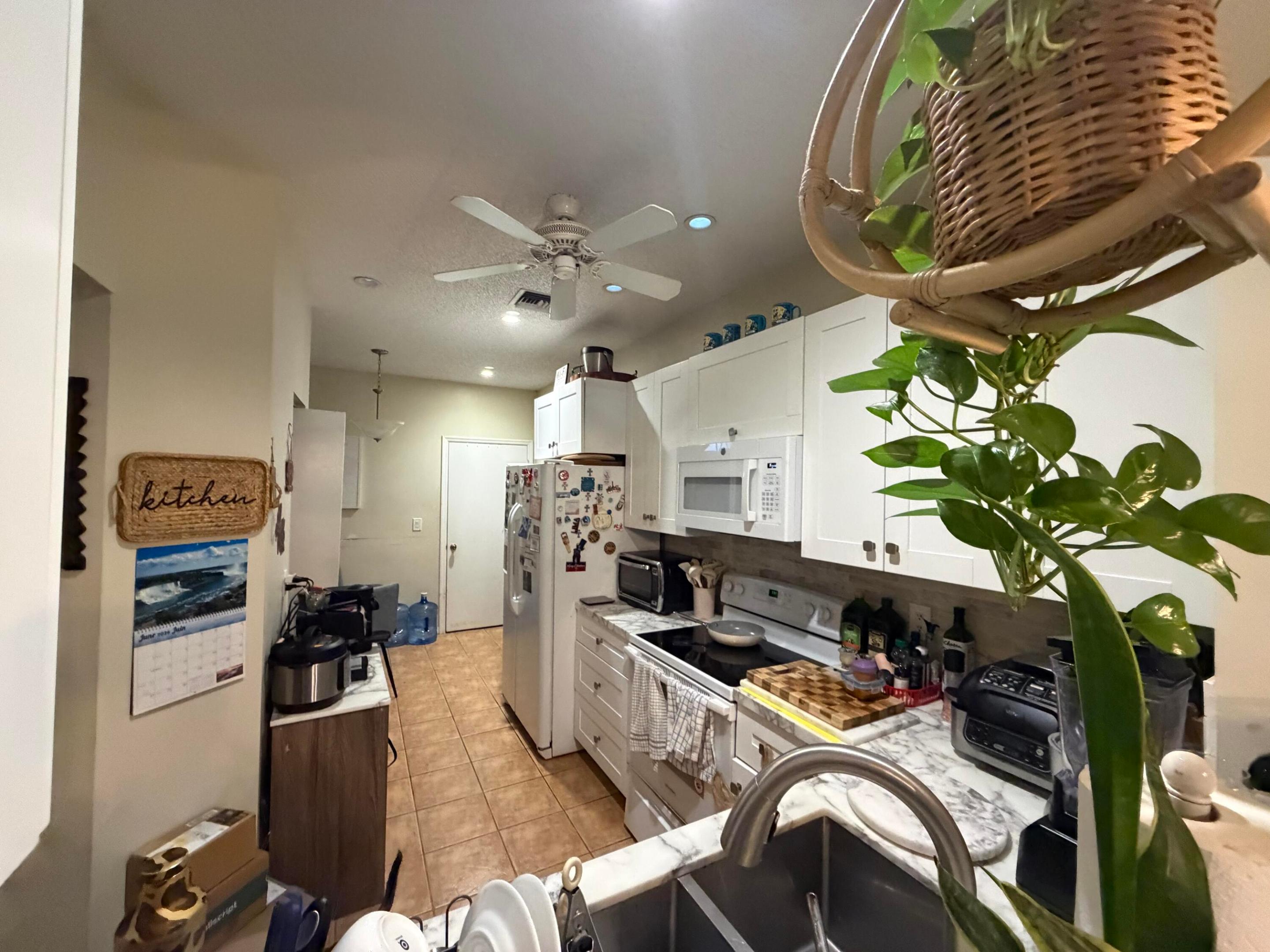 4271 Sw 10th Court Property Photo 15