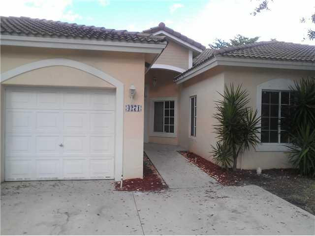 4271 Sw 10th Court Property Photo 24