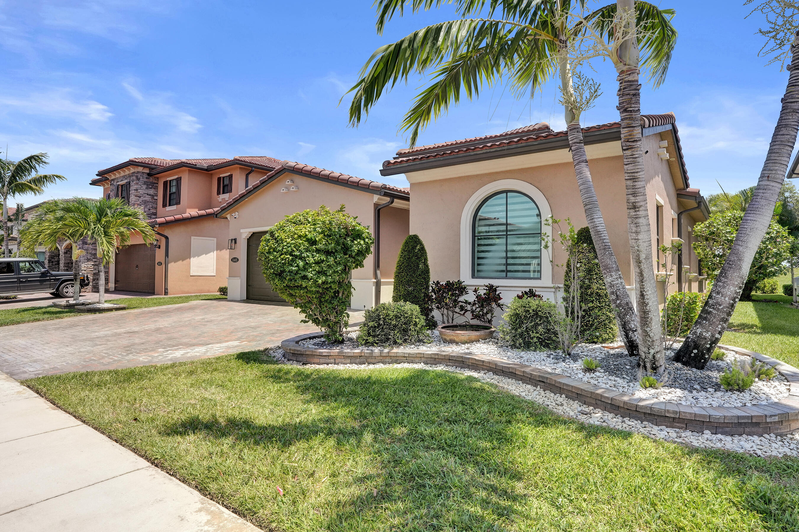 11405 Solstice Circle Property Photo 10