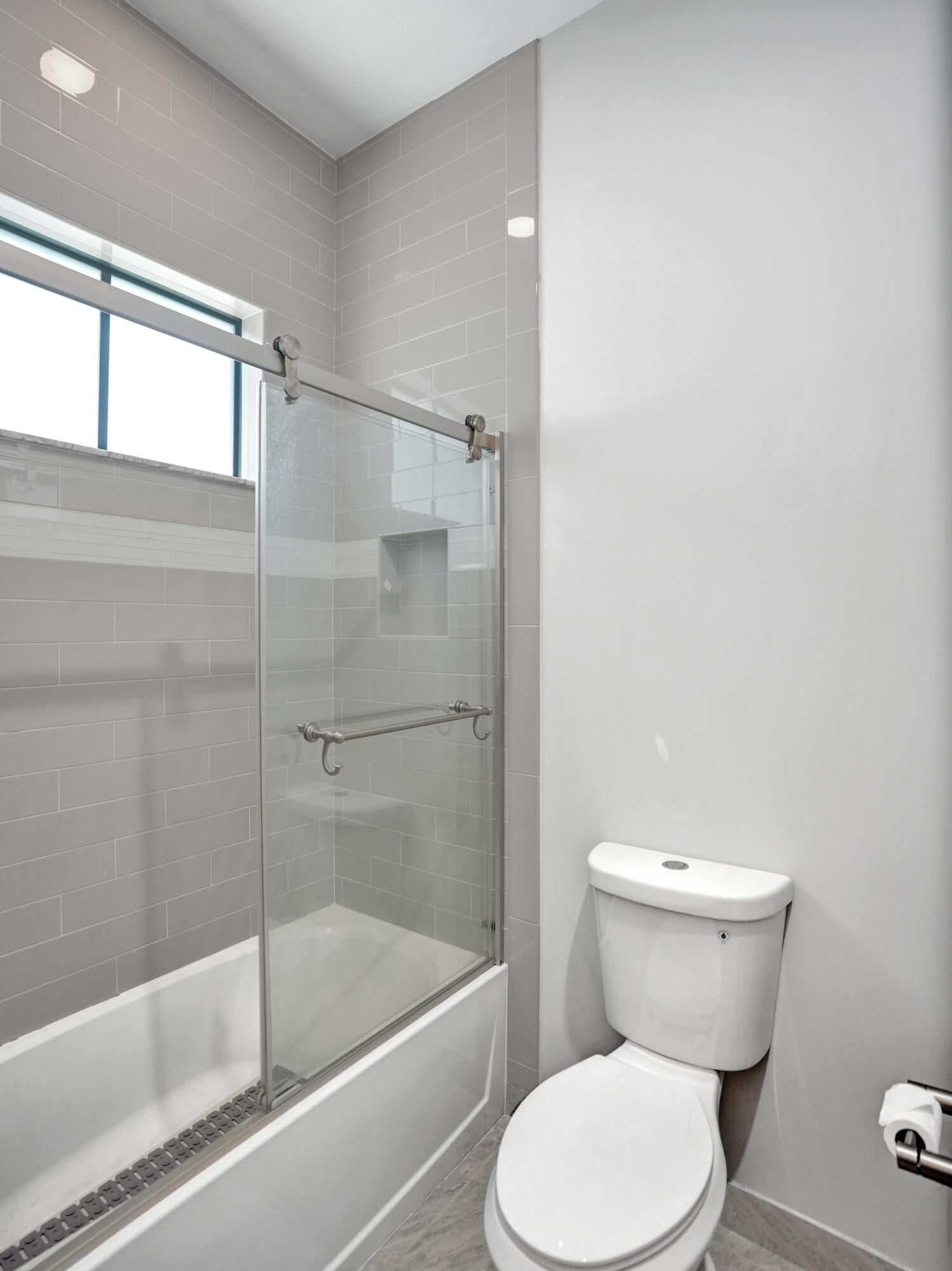 11405 Solstice Circle Property Photo 13