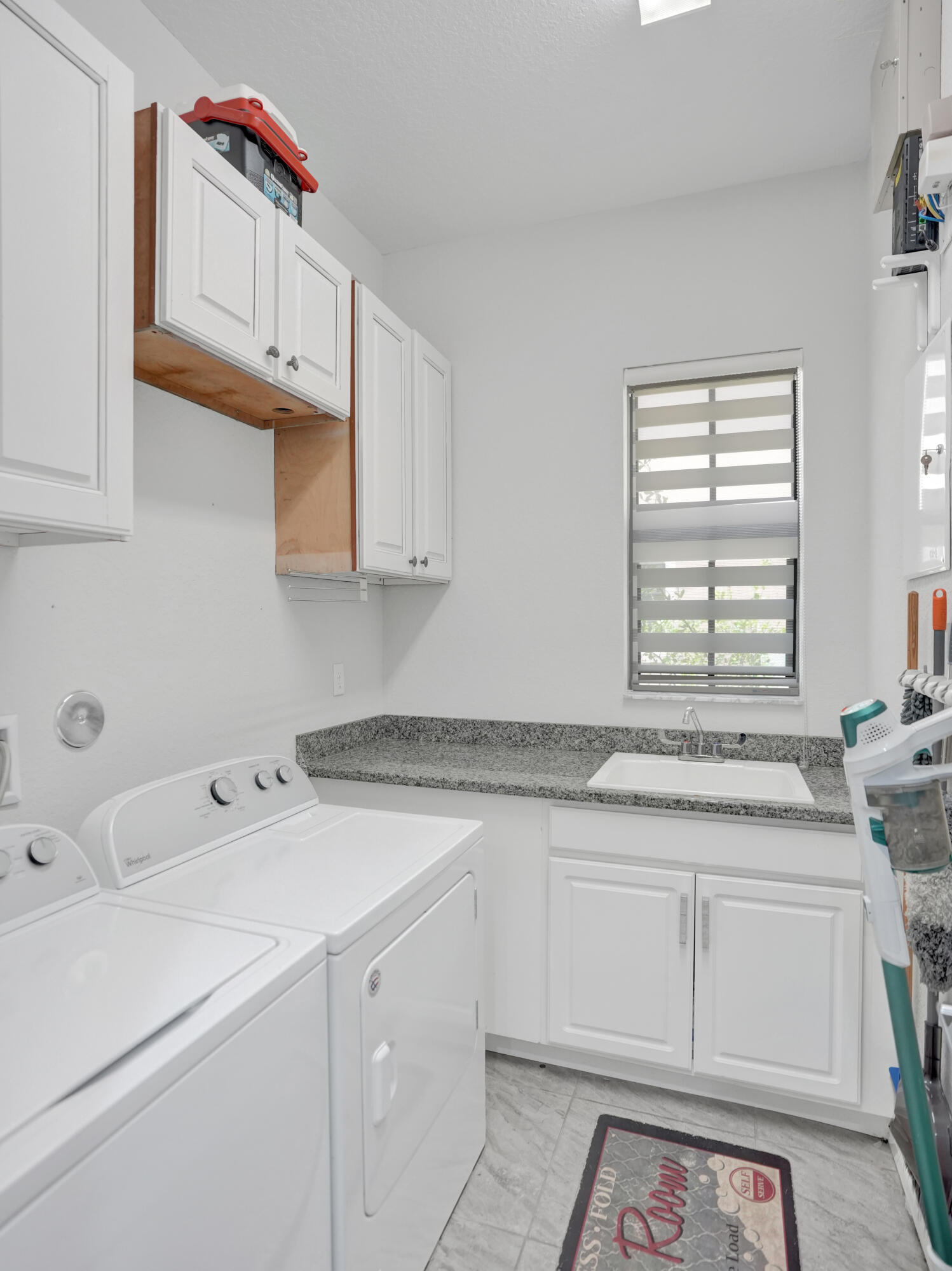 11405 Solstice Circle Property Photo 44