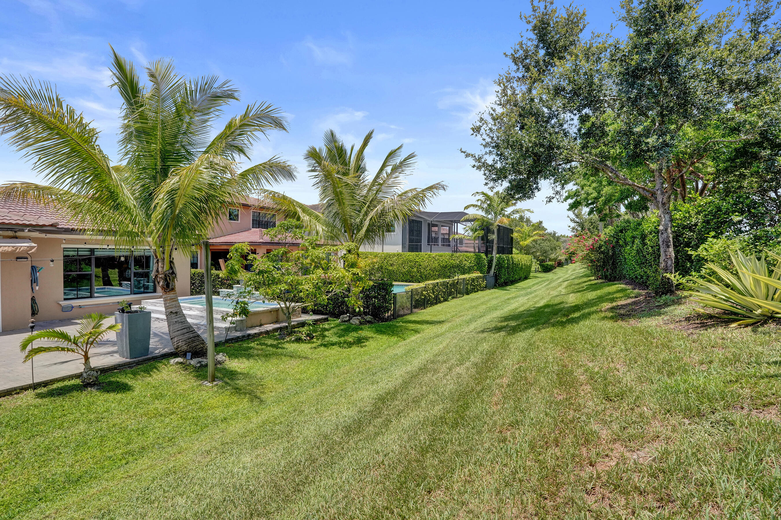 11405 Solstice Circle Property Photo 54