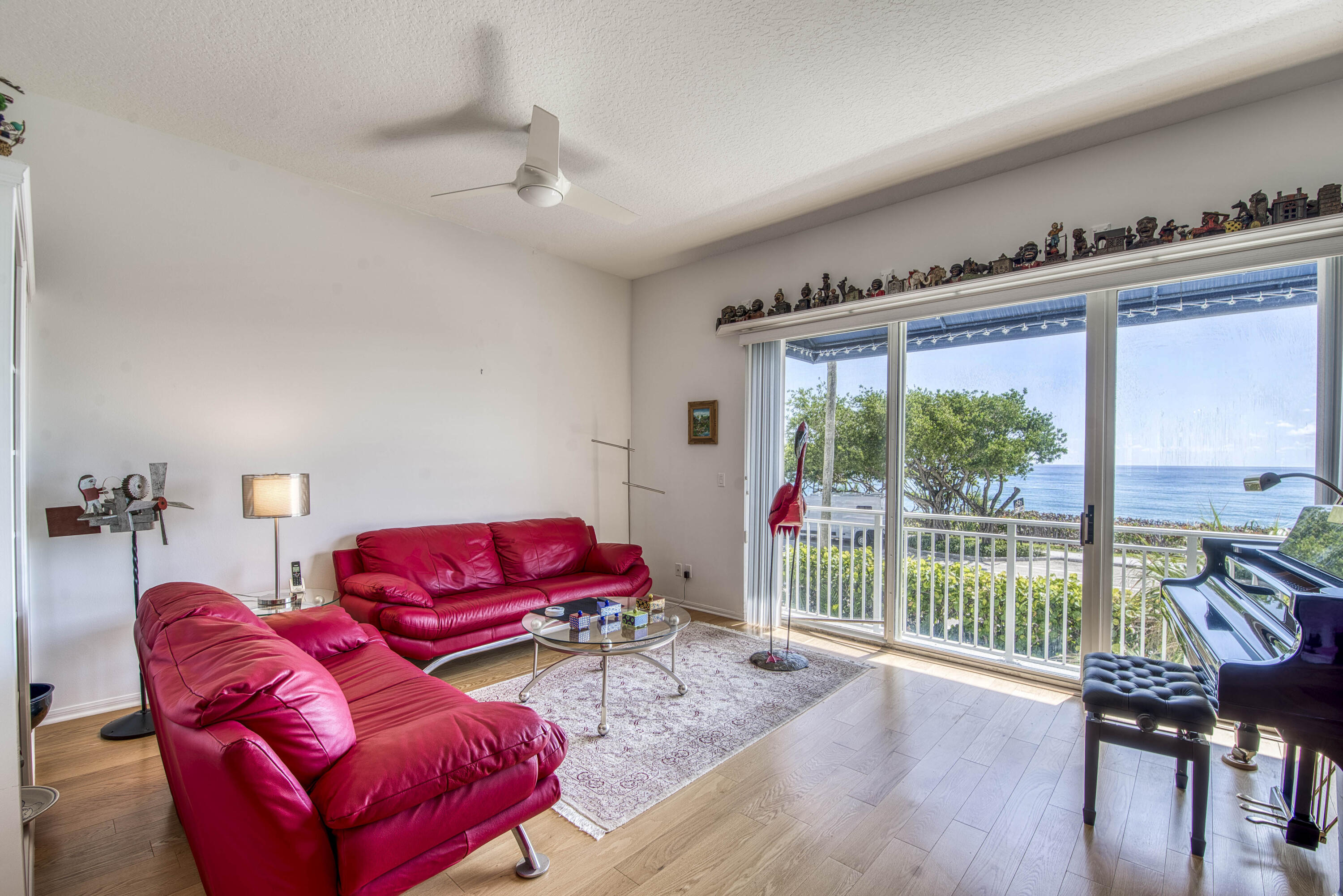 115 Ocean Key Way Property Photo 3