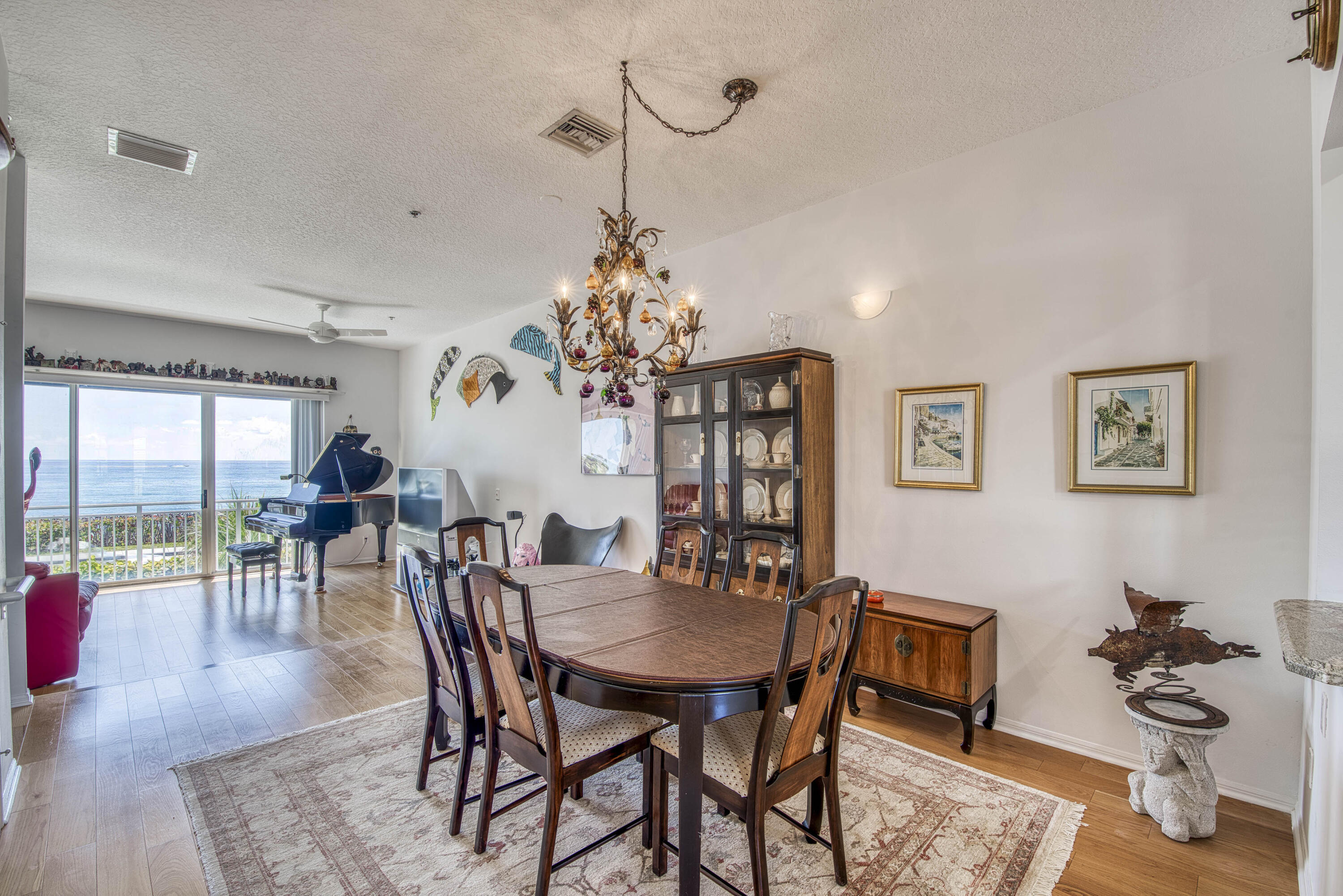 115 Ocean Key Way Property Photo 5