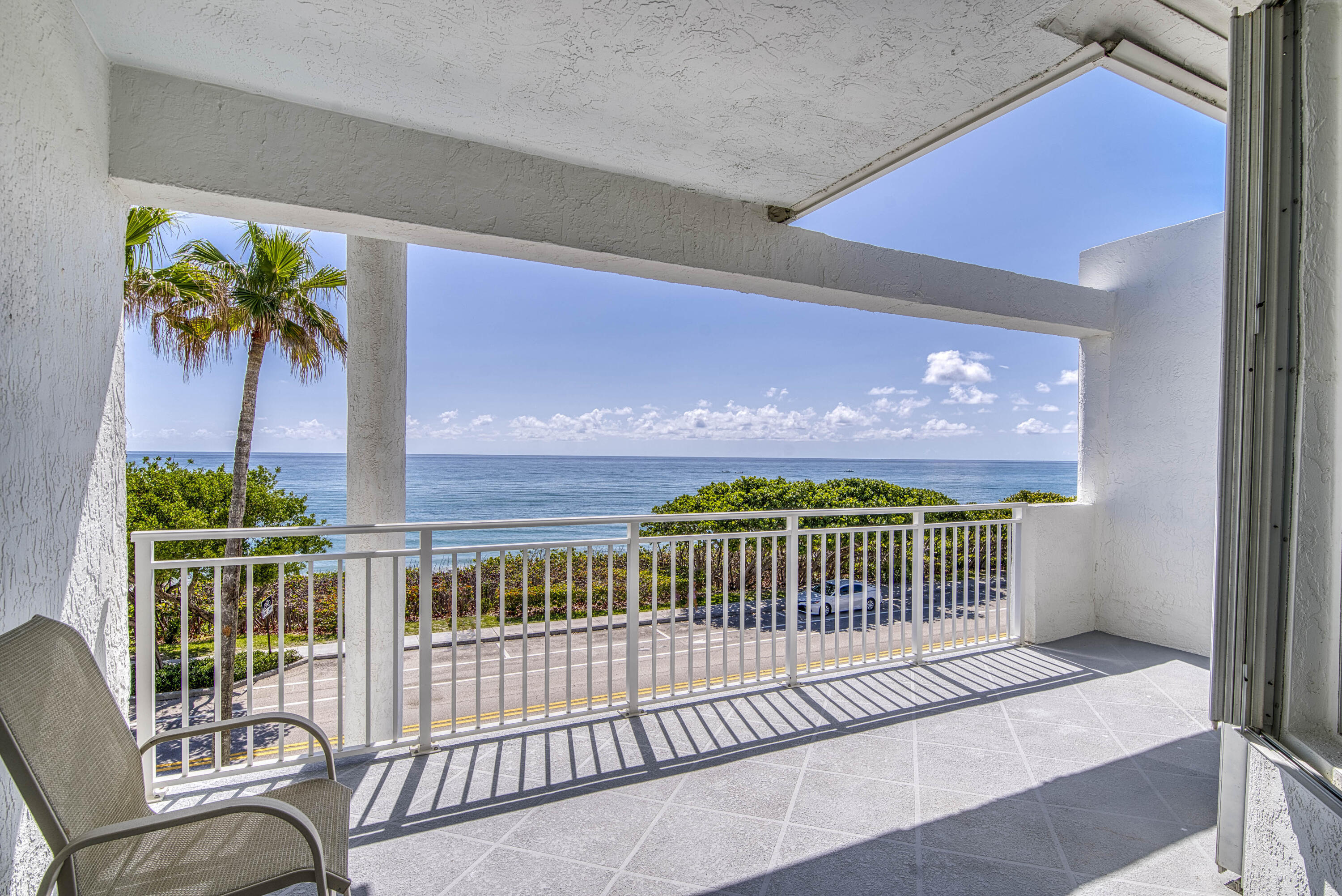 115 Ocean Key Way Property Photo 21