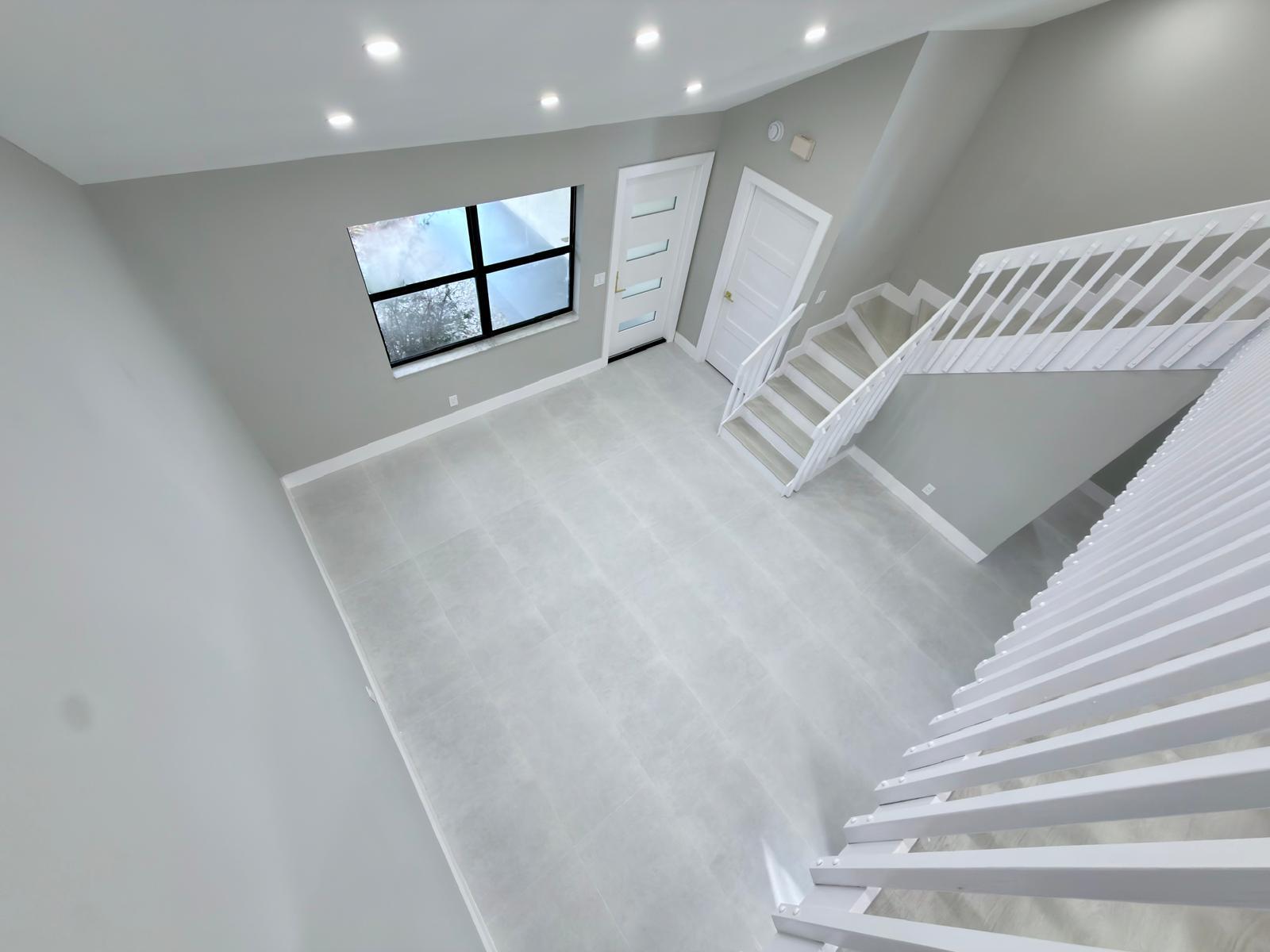 46 Tara Lakes Drive E Property Photo 16