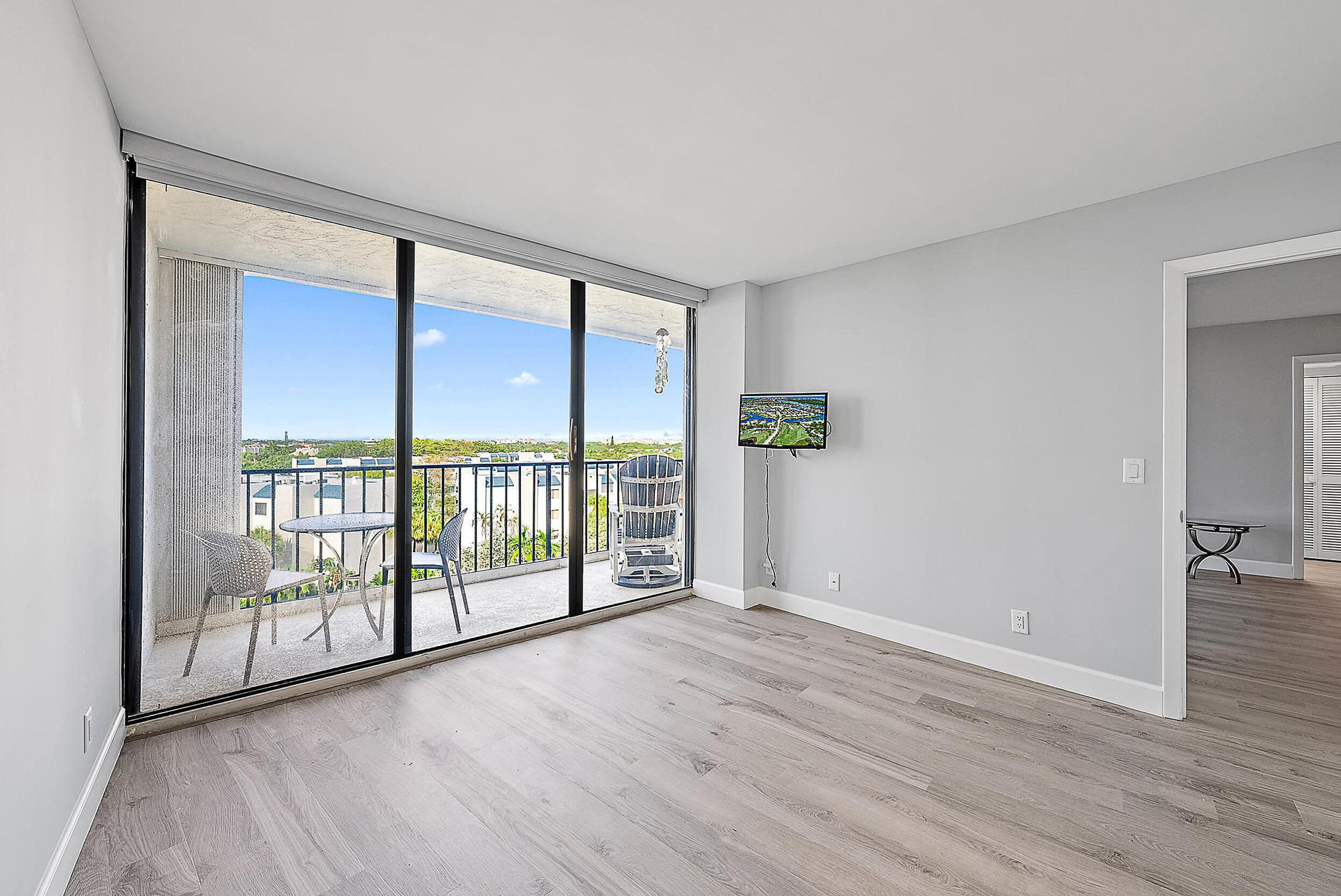 1300 S Highway A1a 523 Property Photo 6