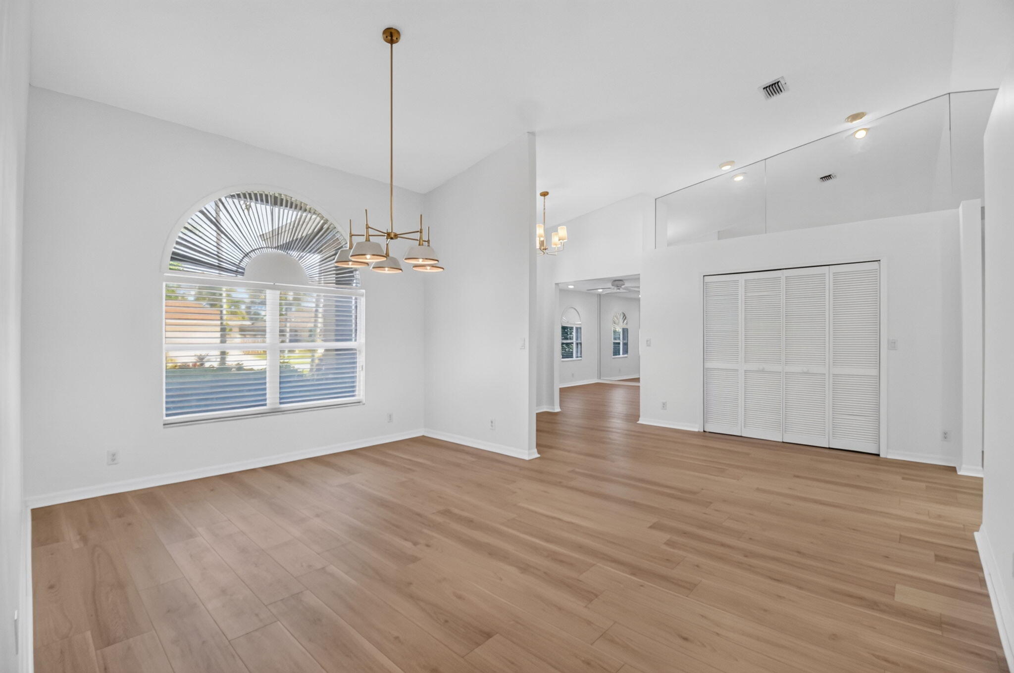 13578 Chatsworth Village Drive Property Photo 12