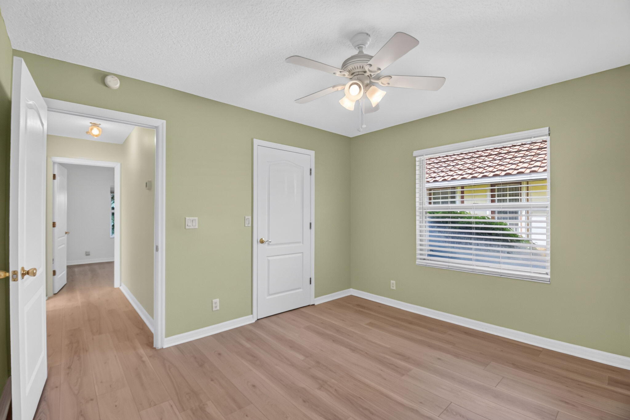 13578 Chatsworth Village Drive Property Photo 42
