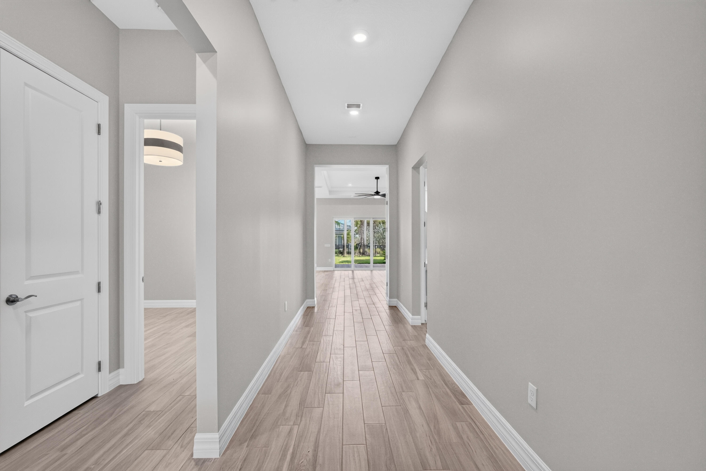 12525 Triumph Lane Property Photo 8