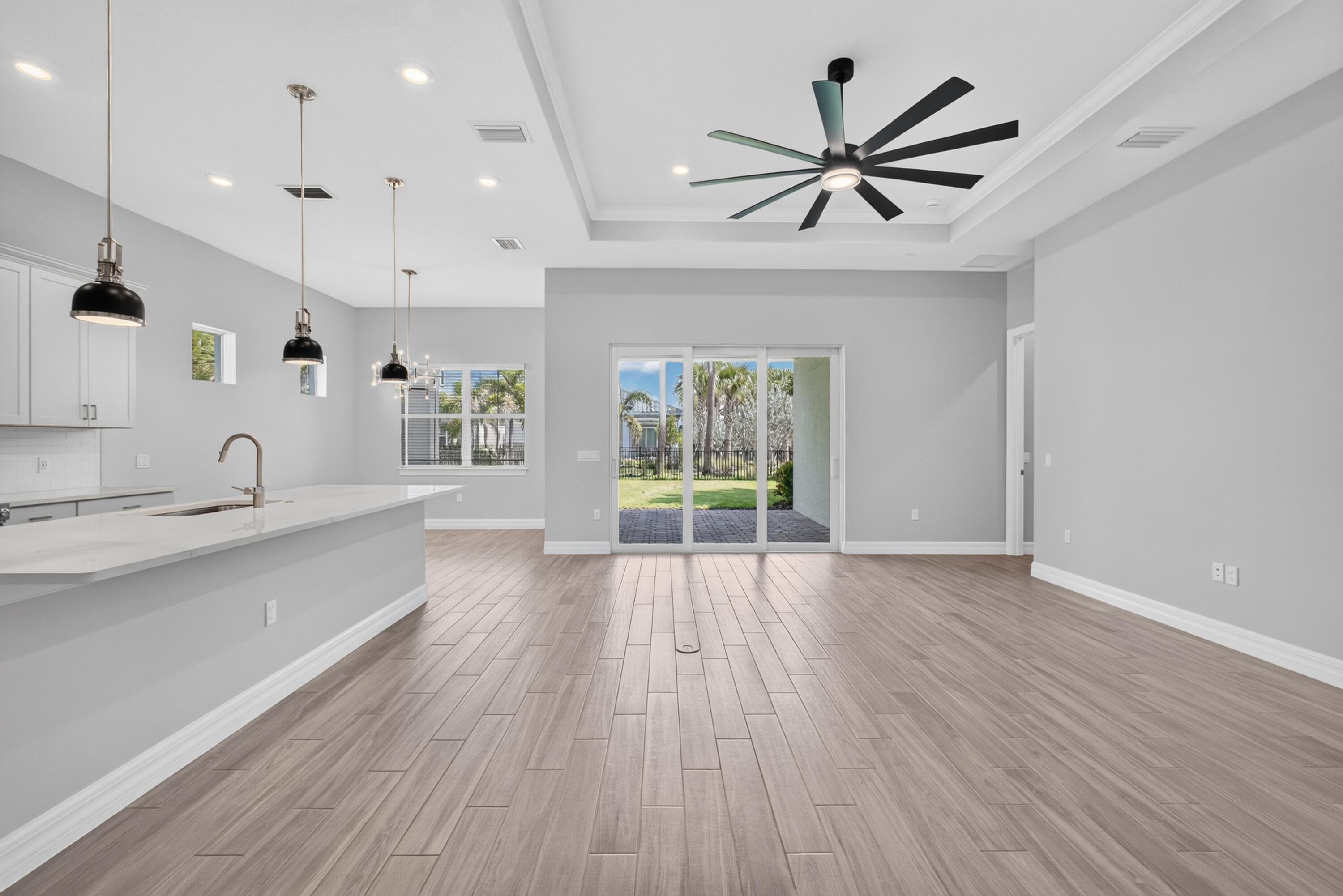 12525 Triumph Lane Property Photo 11