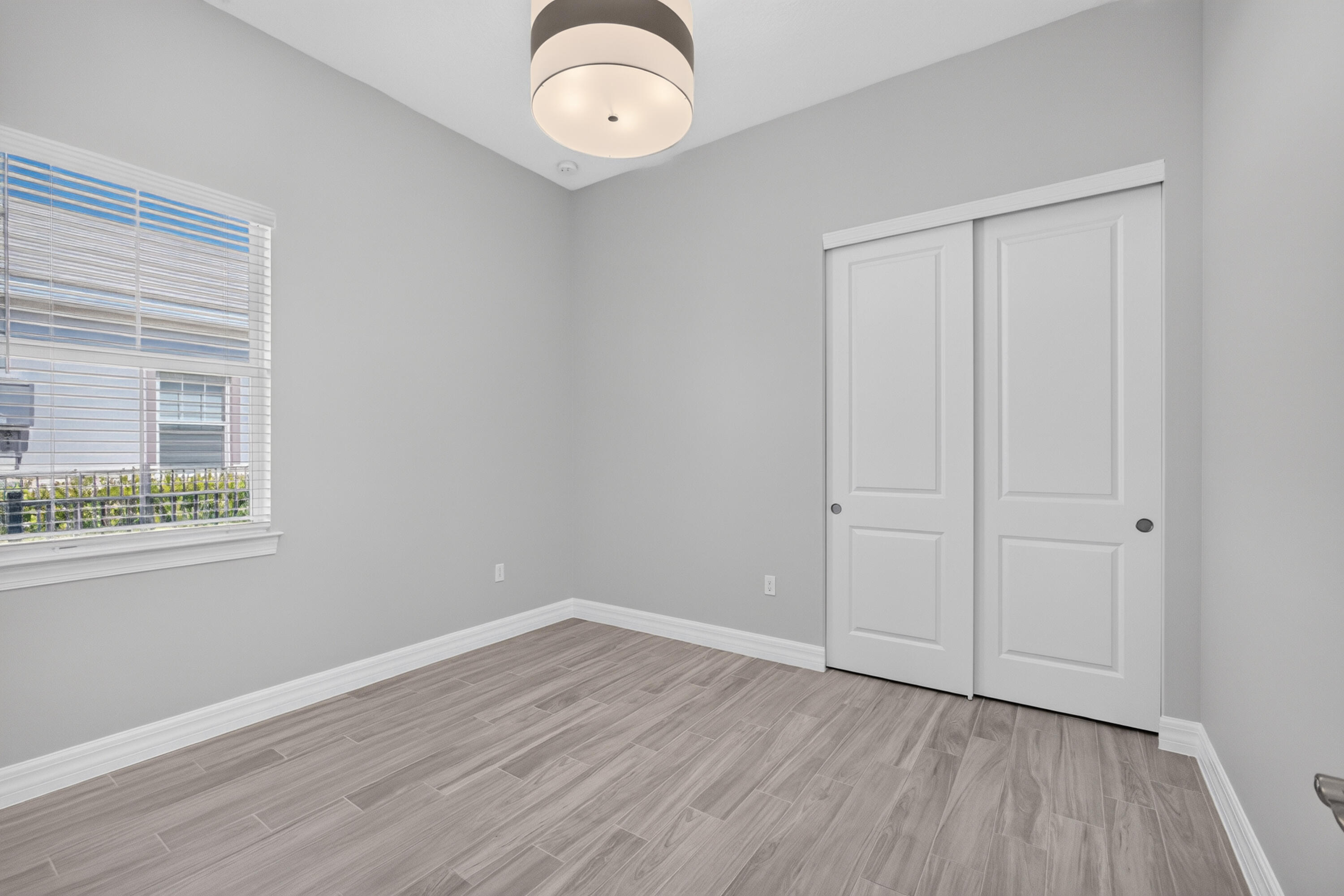 12525 Triumph Lane Property Photo 28