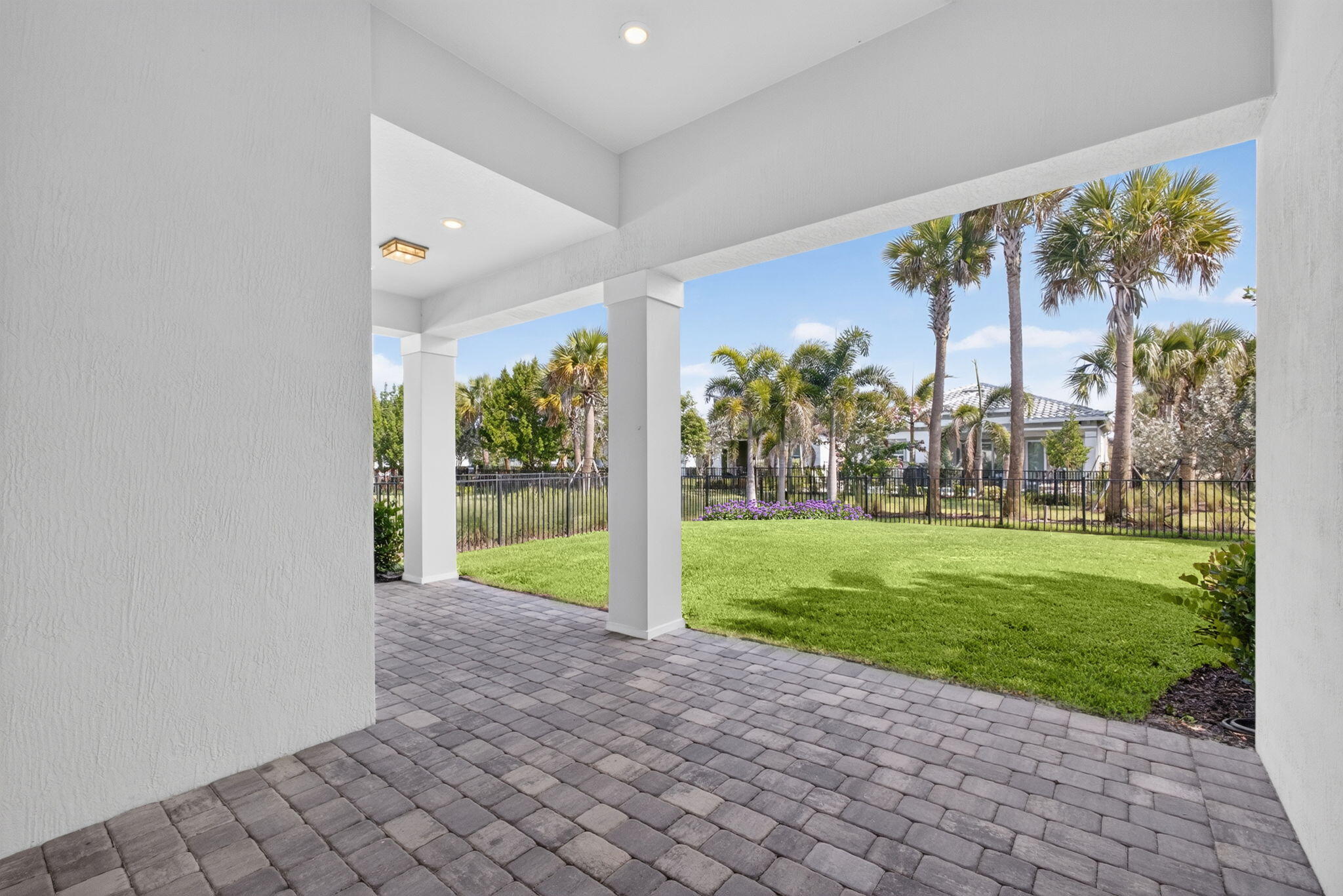 12525 Triumph Lane Property Photo 32