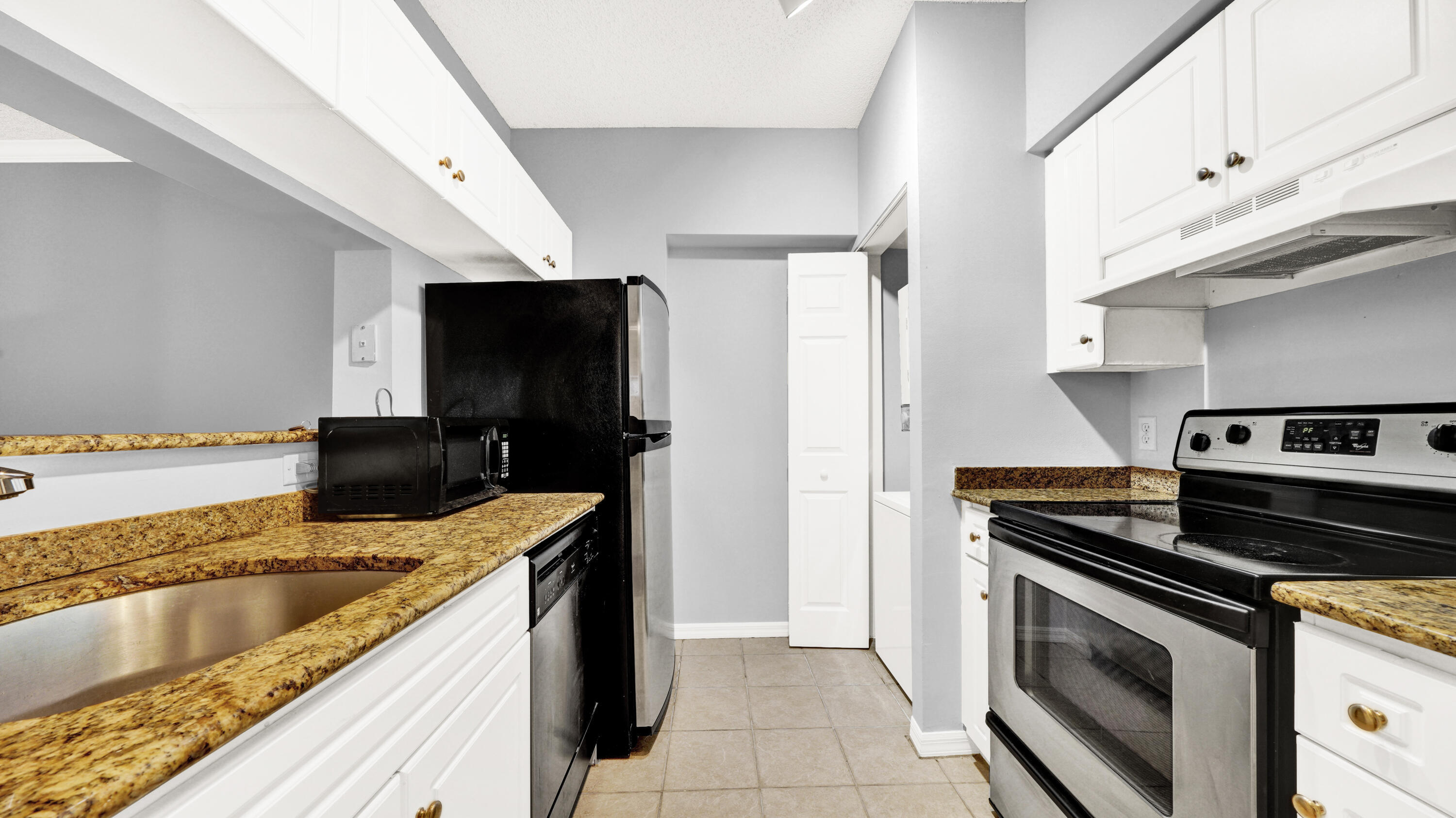 3106 Tuscany Way Property Photo 9