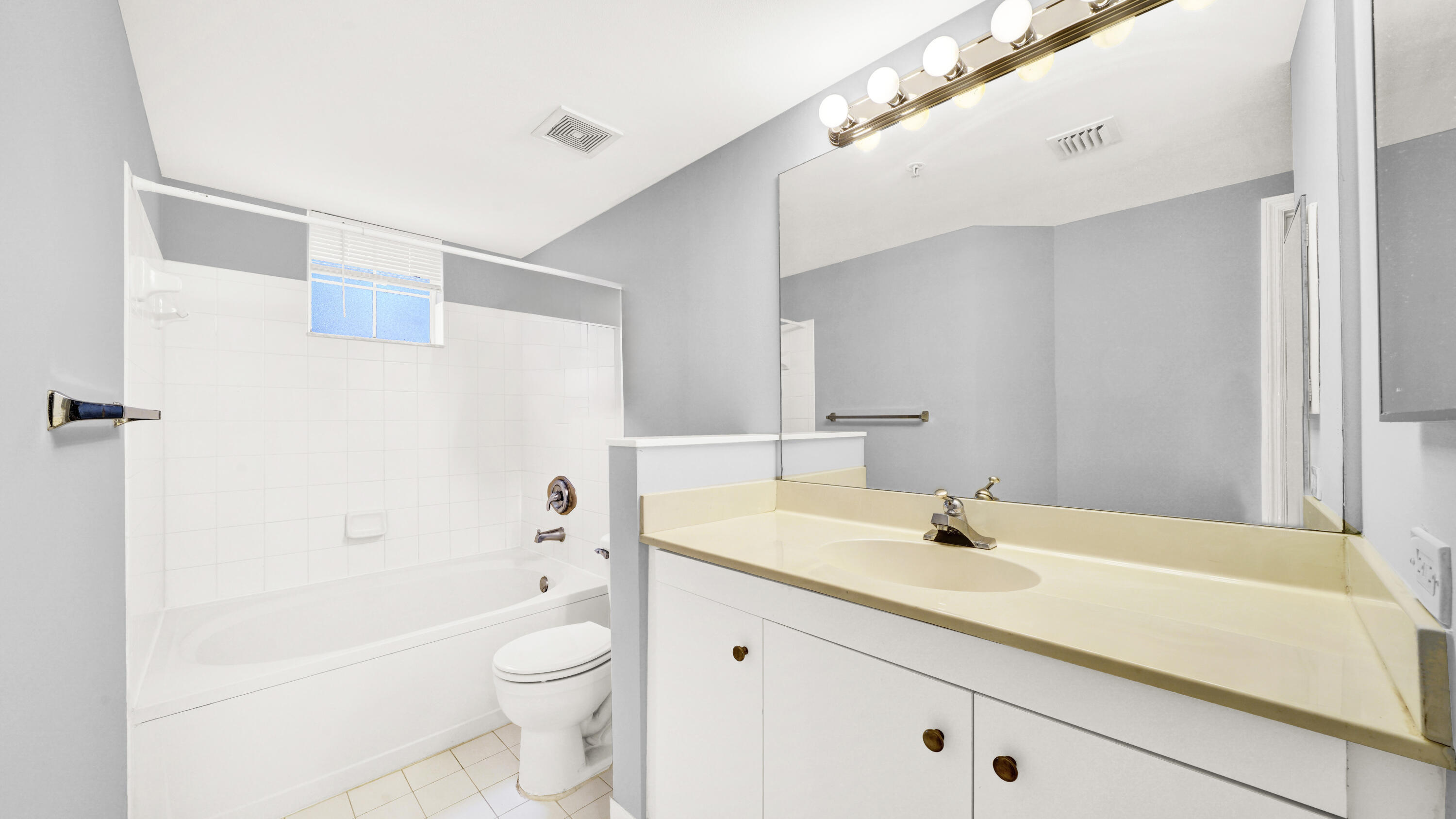 3106 Tuscany Way Property Photo 14