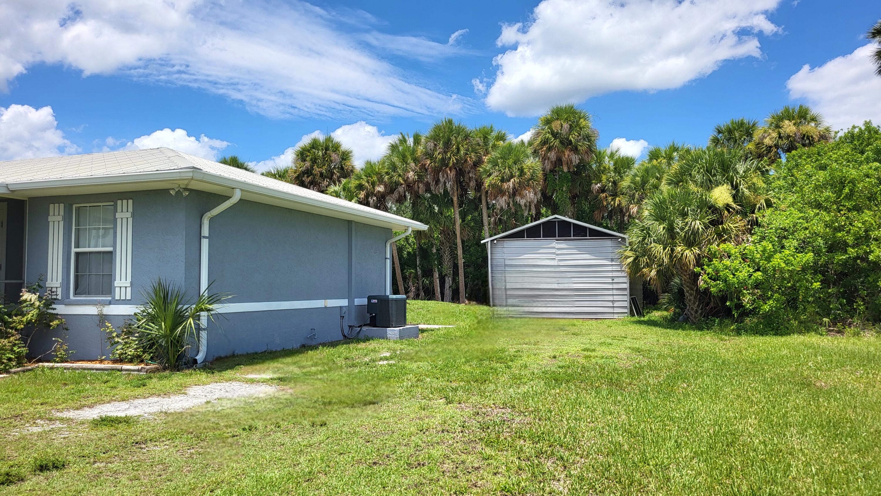 1163 Click Drive Property Photo 3