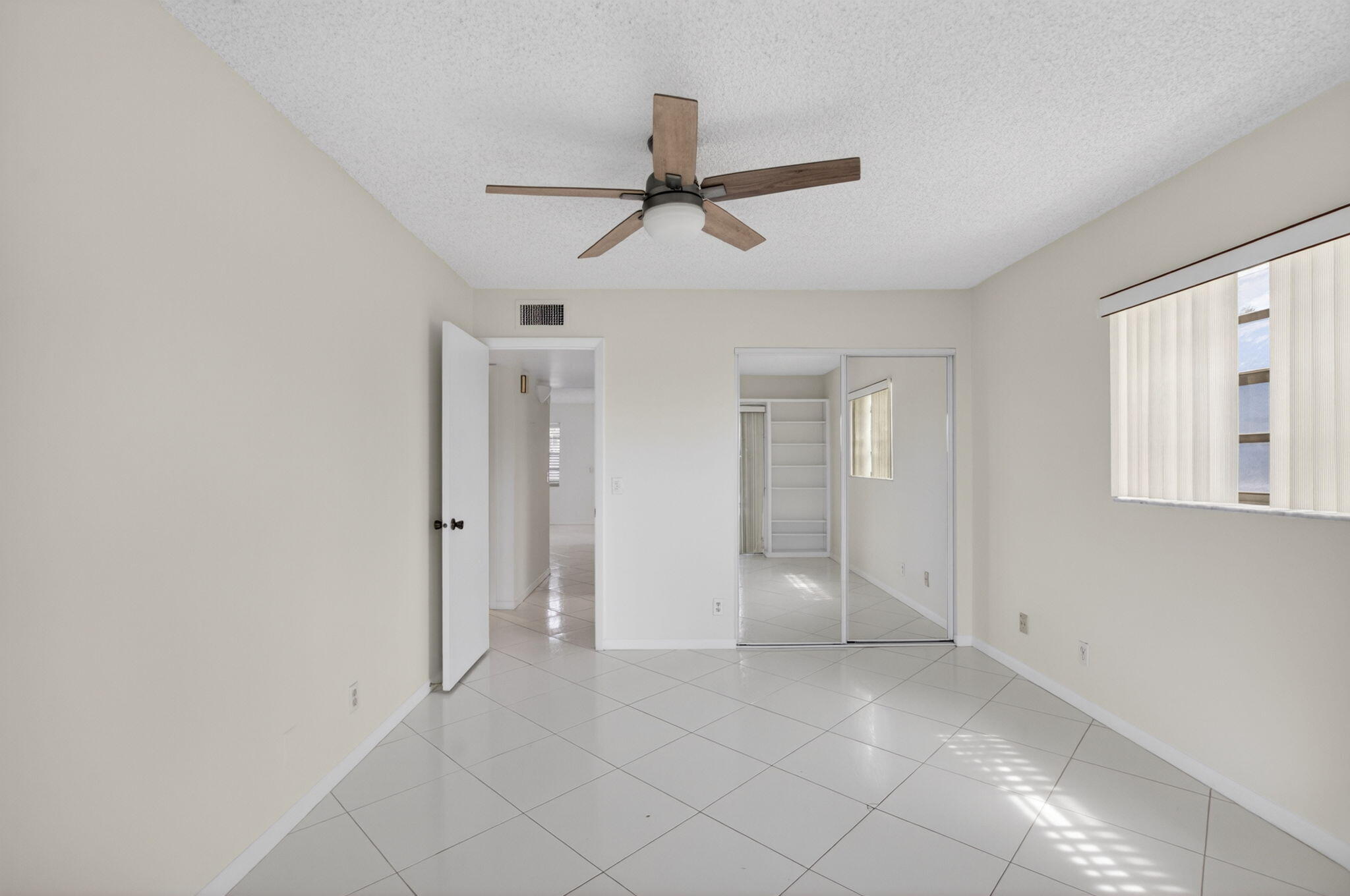 955 Normandy Trail Property Photo 15