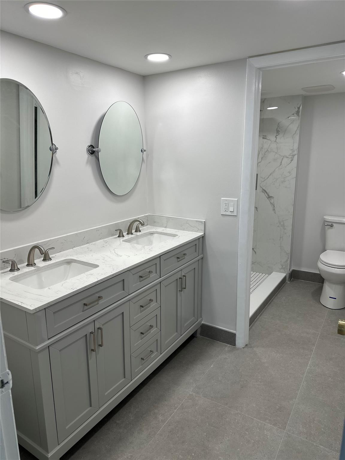 6549 Somerset Drive 106 Property Photo 7