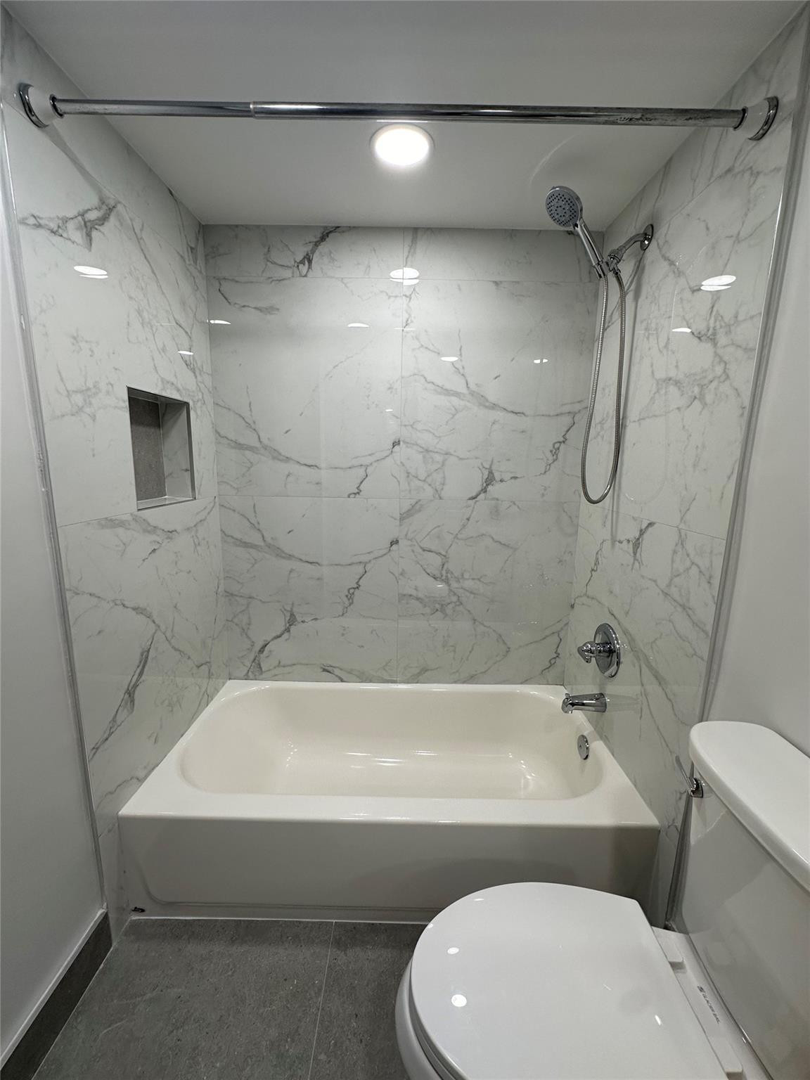 6549 Somerset Drive 106 Property Photo 10