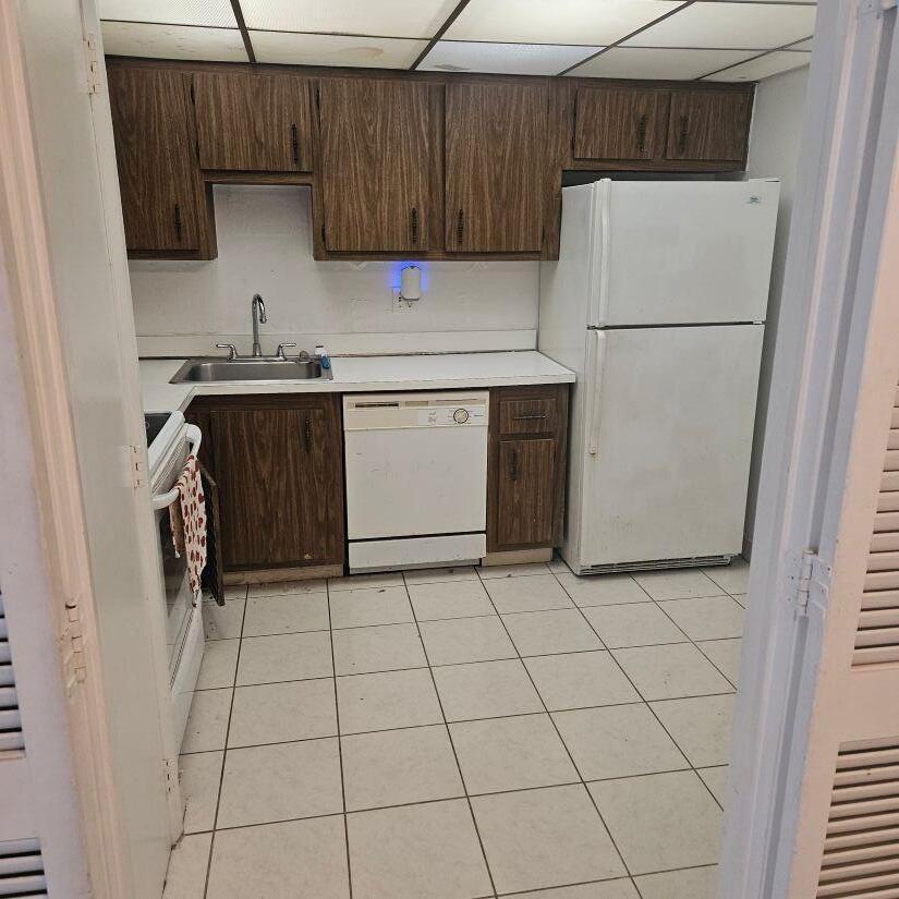 4174 Inverrary Drive 603 Property Photo 2