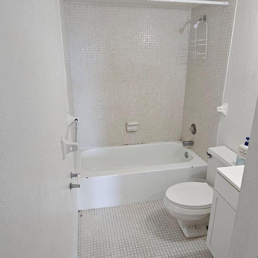 4174 Inverrary Drive 603 Property Photo 11