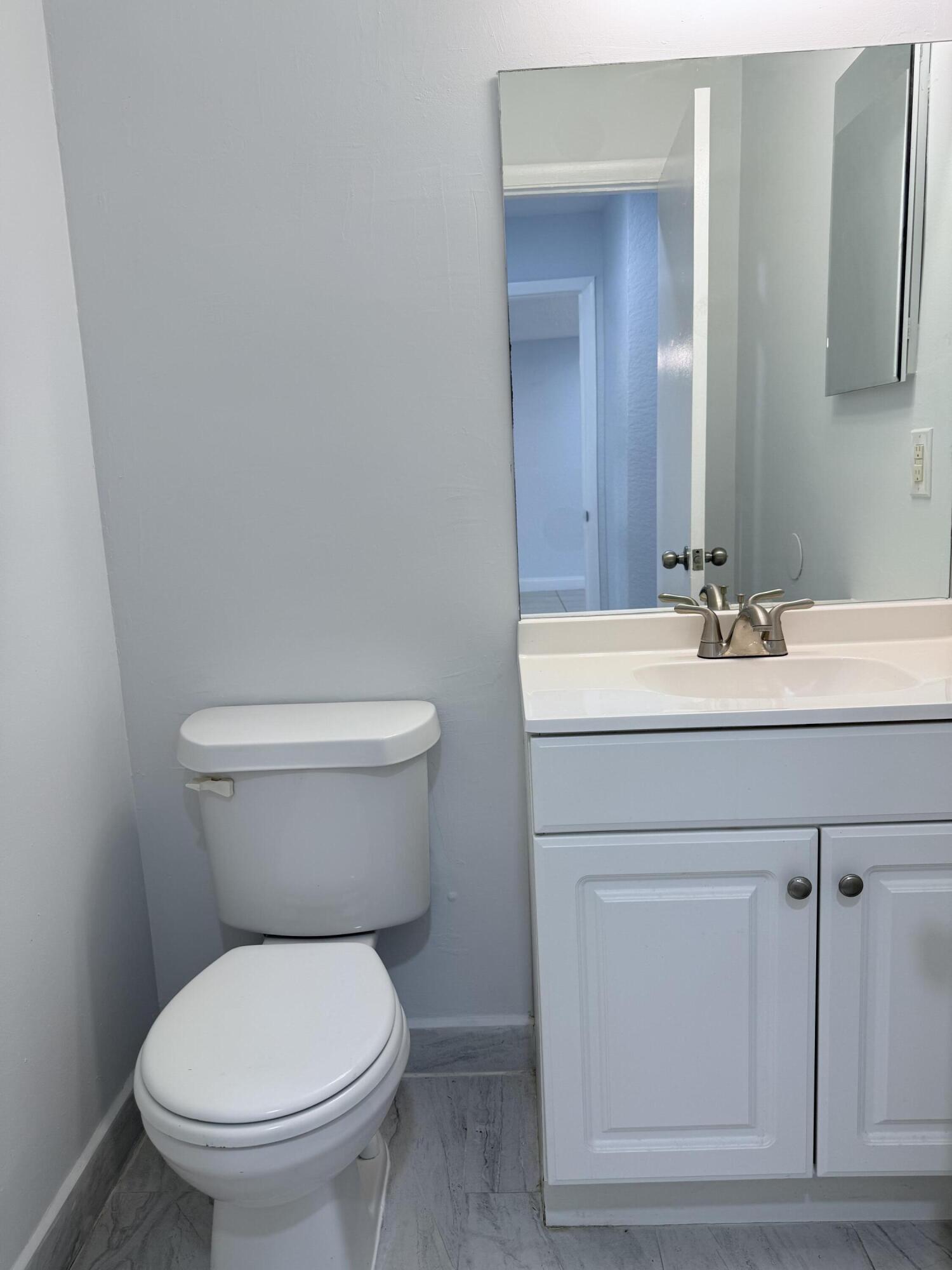 9640 Nw 65th Street D10 Property Photo 22