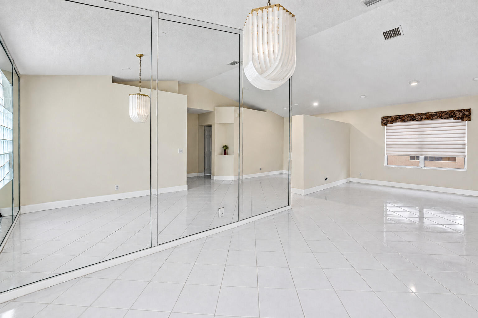 9676 Cherry Blossom Court Property Photo 13