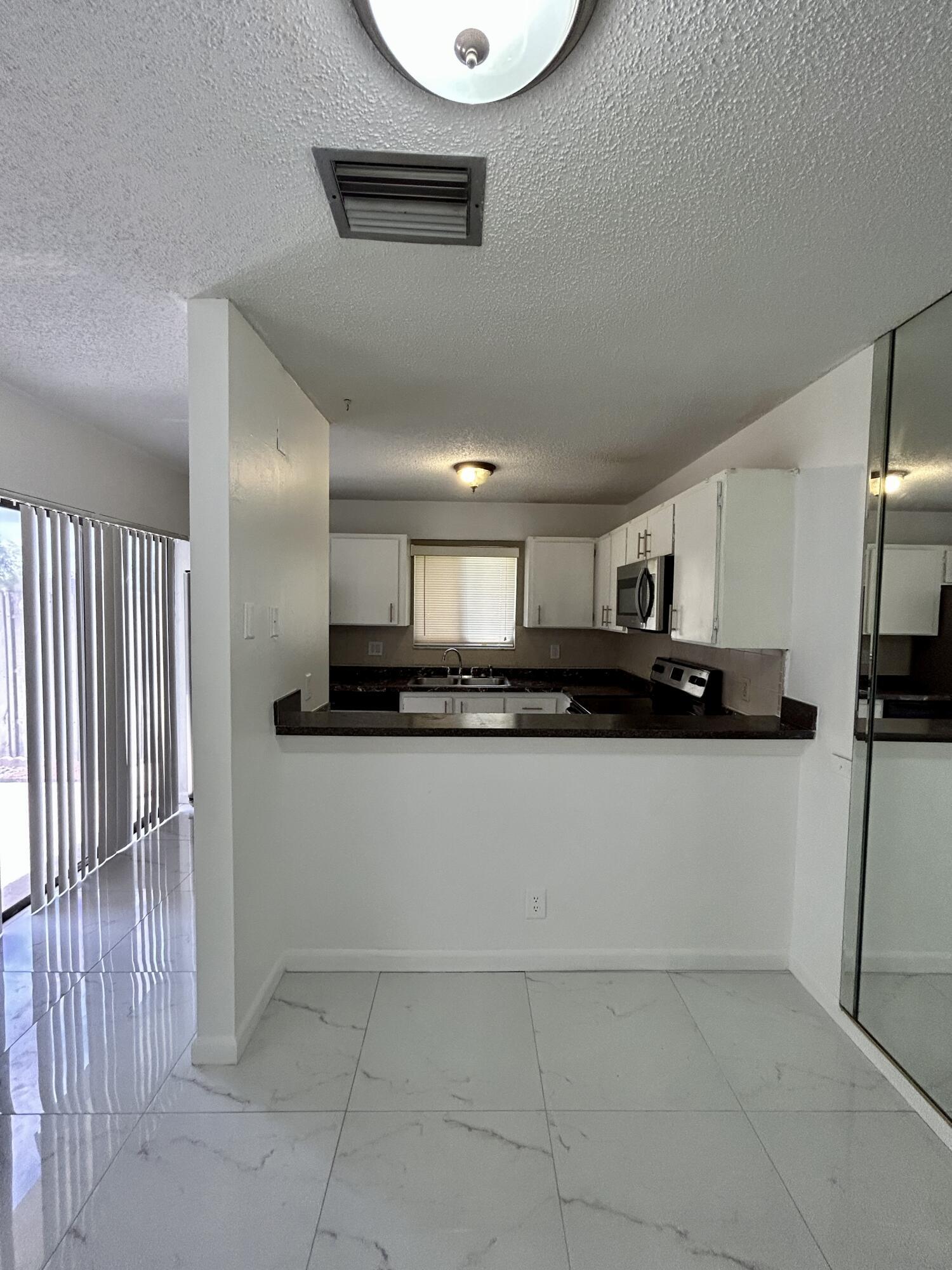 4606 Cherry Road Property Photo 5