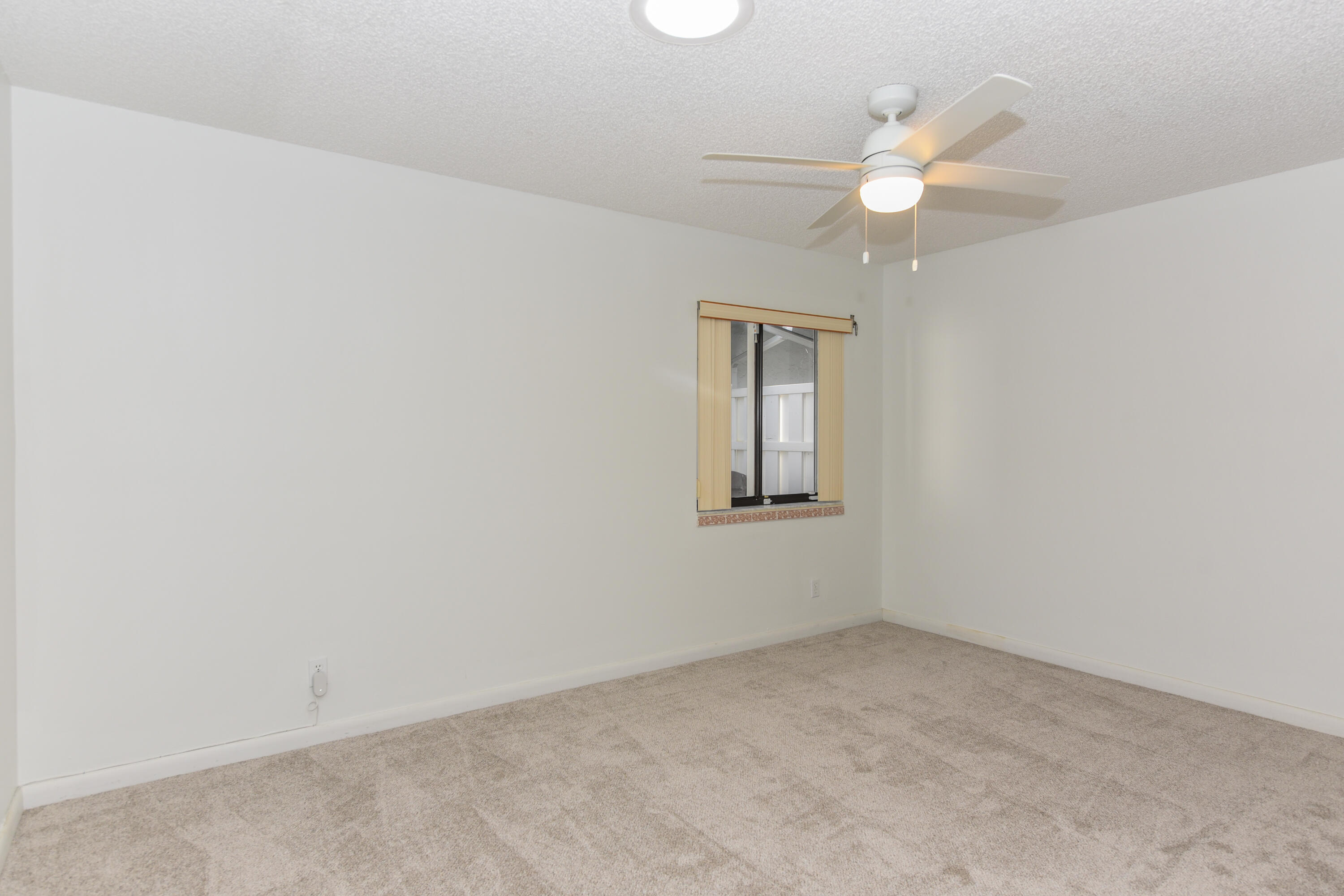 2641 W Gately Drive W 1702 Property Photo 20