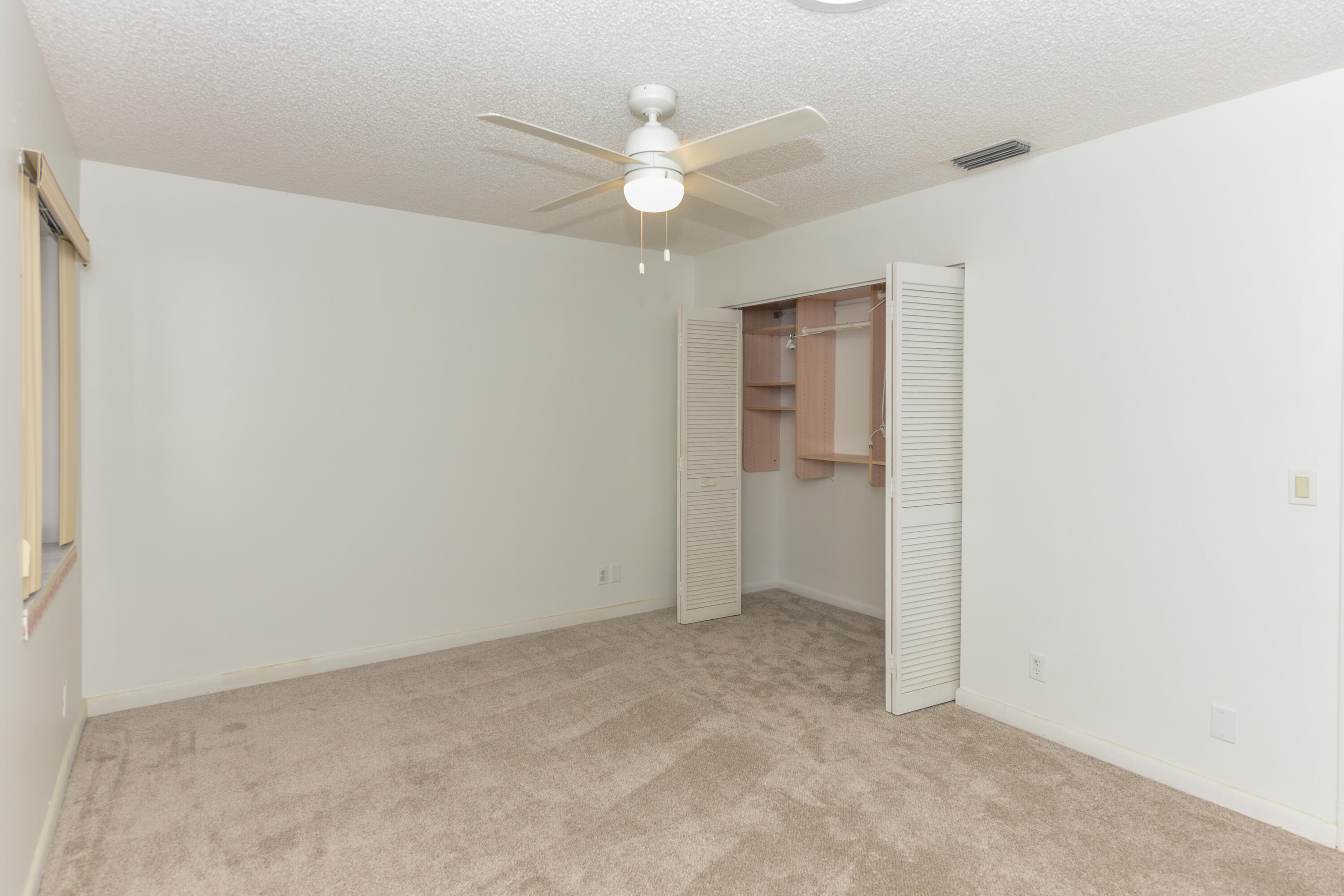 2641 W Gately Drive W 1702 Property Photo 21