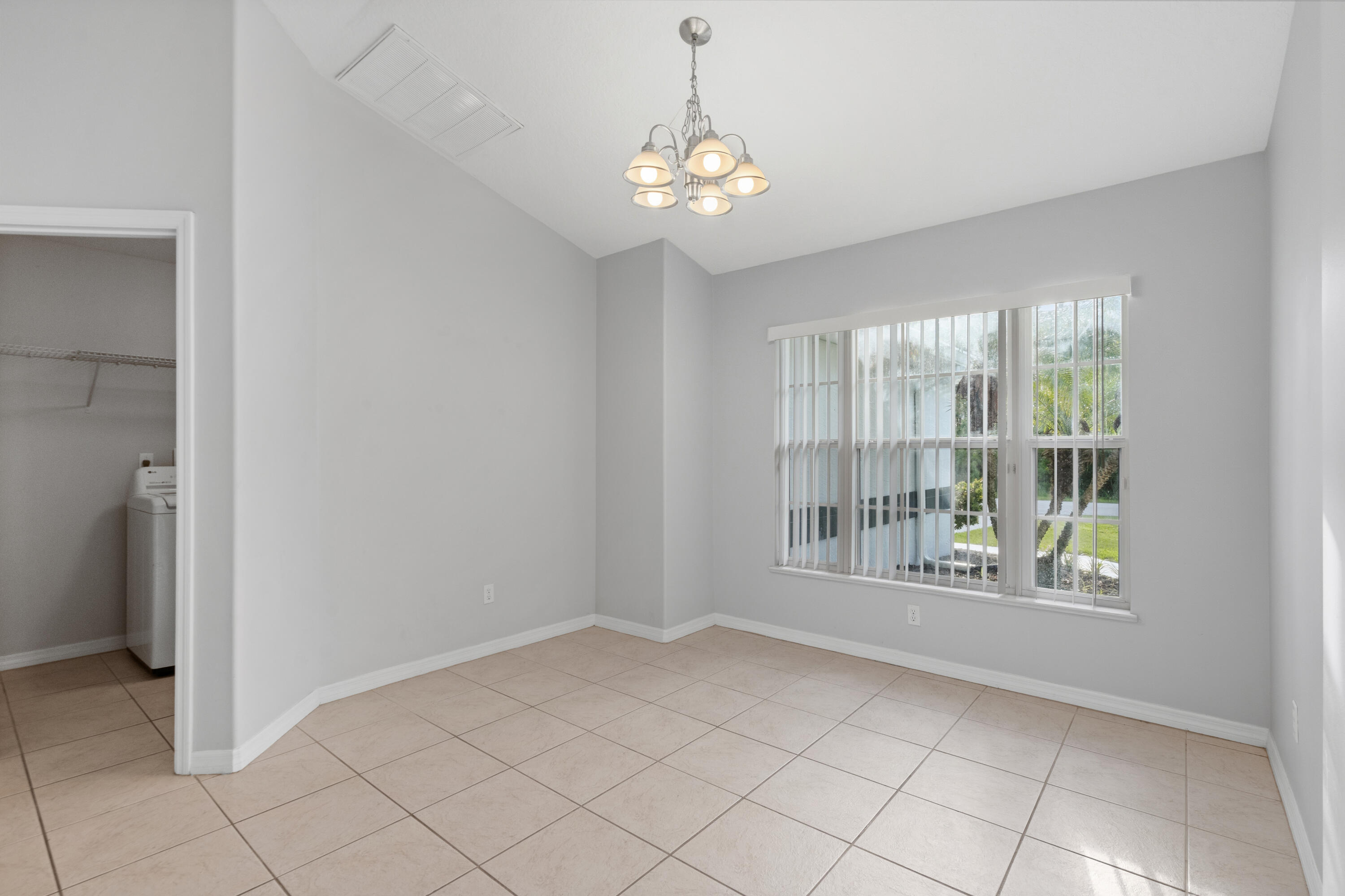 2367 Se Rock Springs Drive Property Photo 30