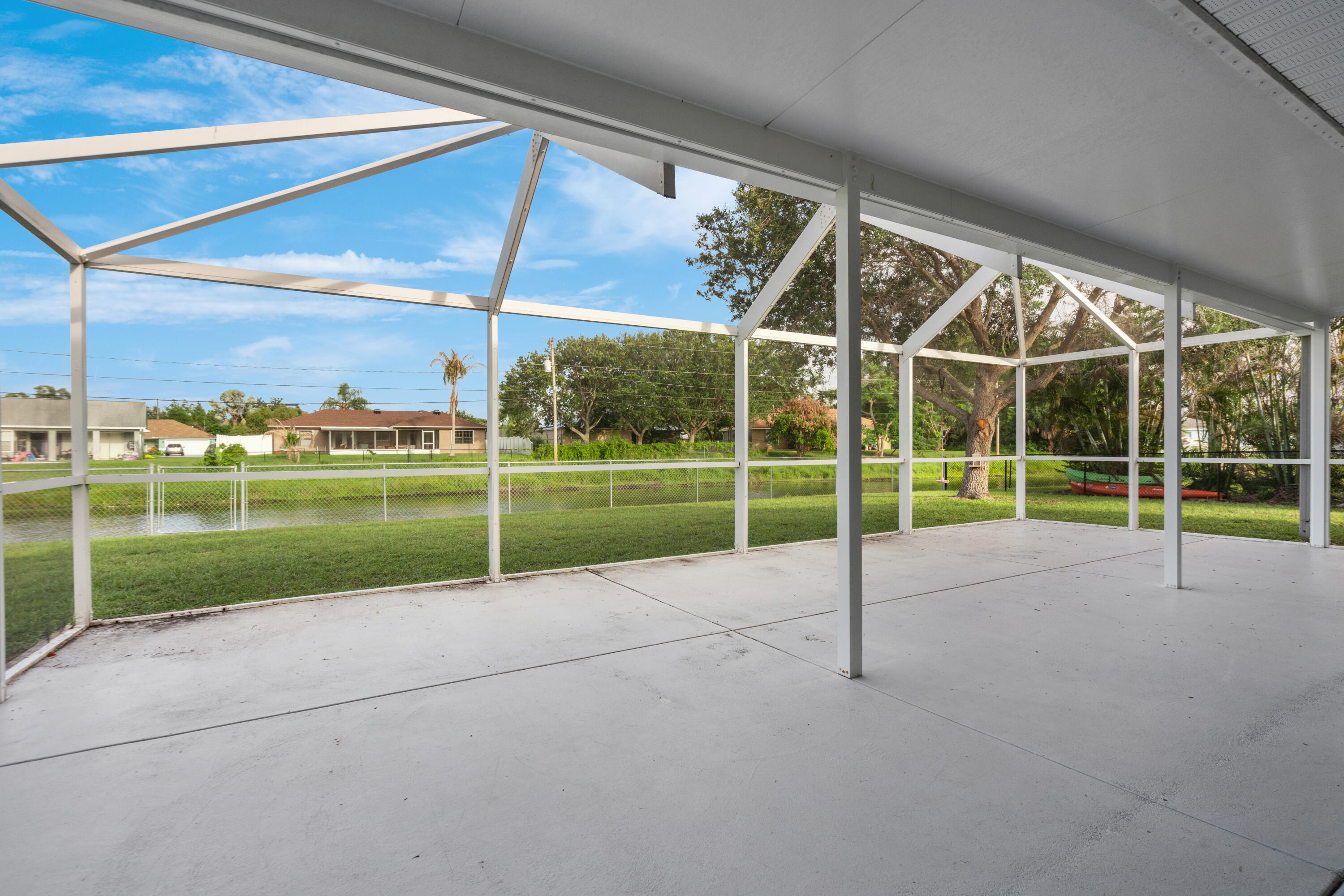 2367 Se Rock Springs Drive Property Photo 43