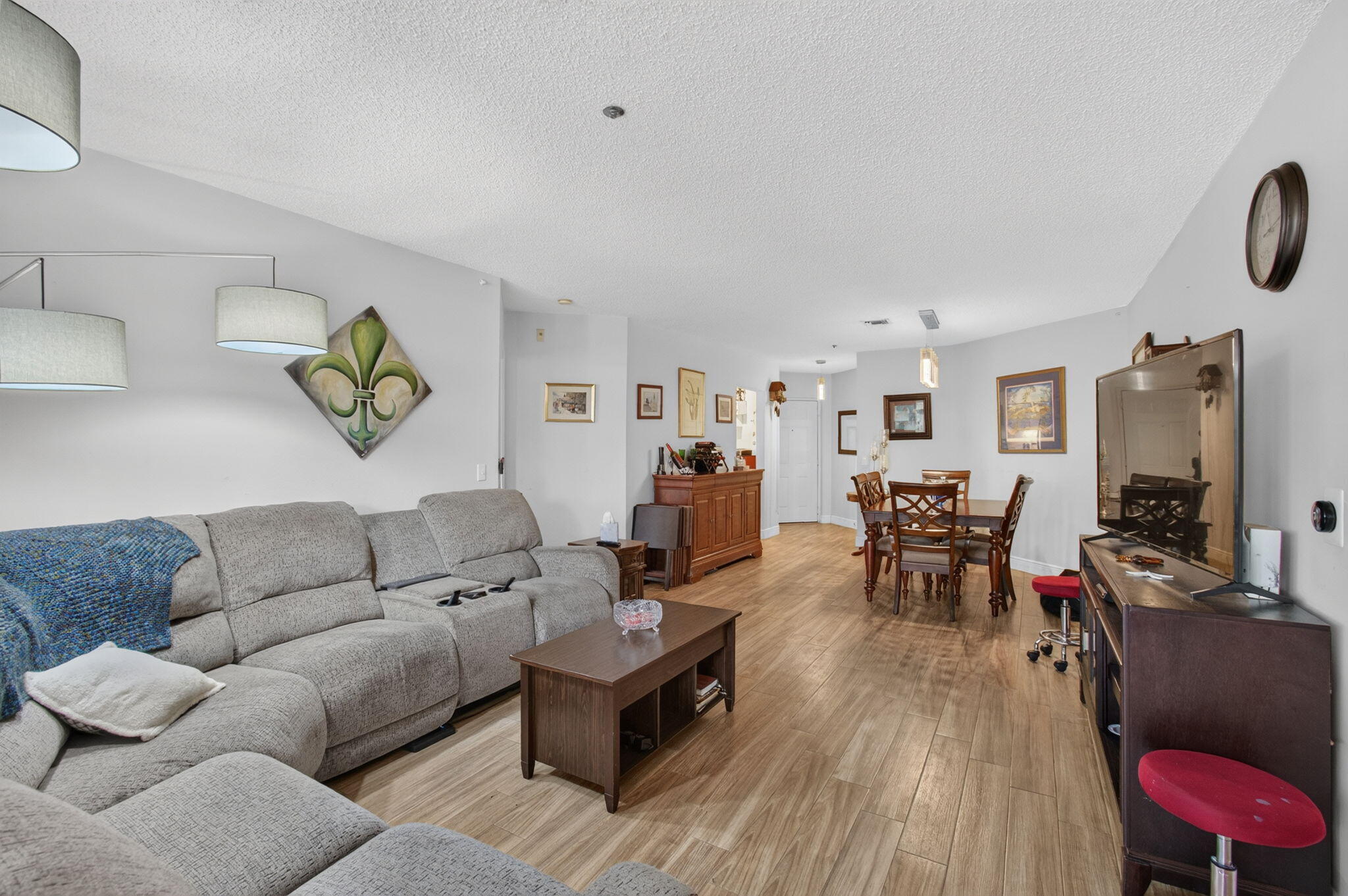 5133 Brisata Circle B Property Photo 7