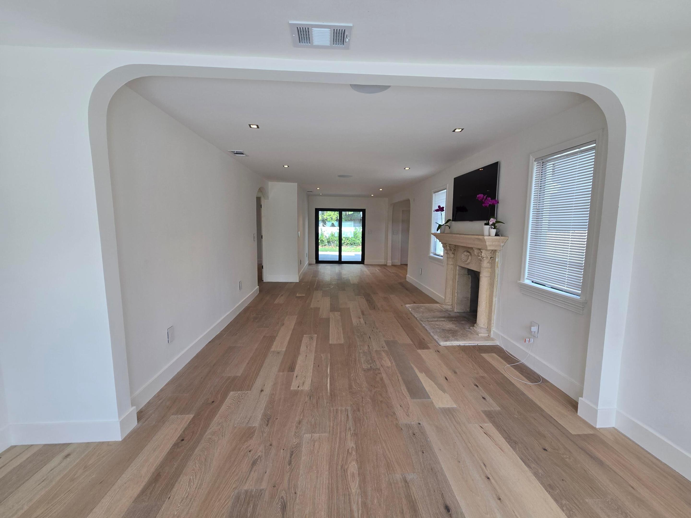 3809 S Olive Avenue Property Photo 4