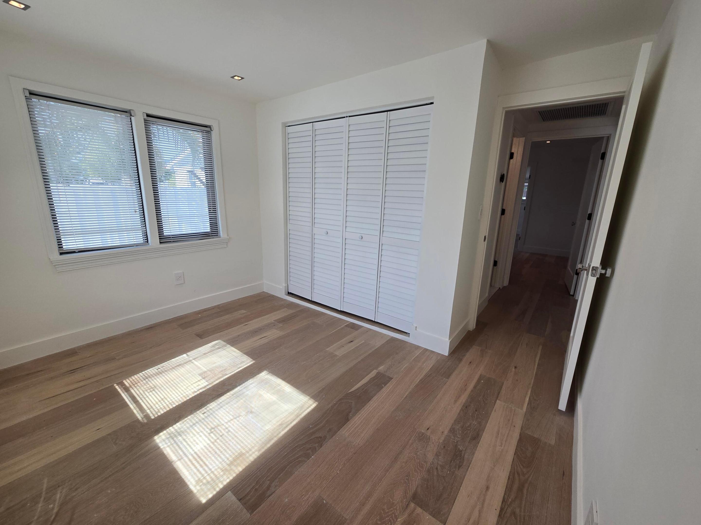 3809 S Olive Avenue Property Photo 10