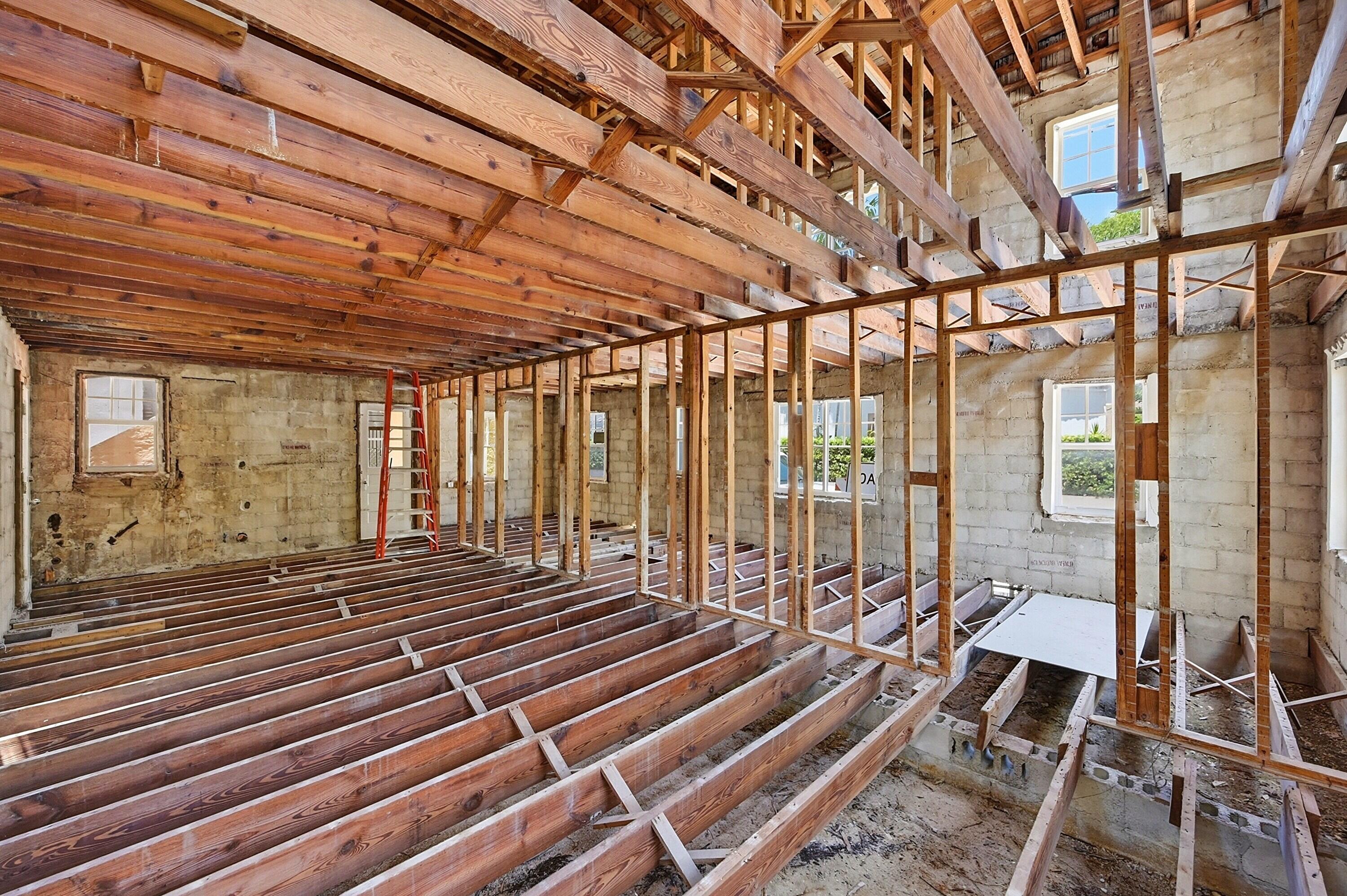 927 4th Street Property Photo 9