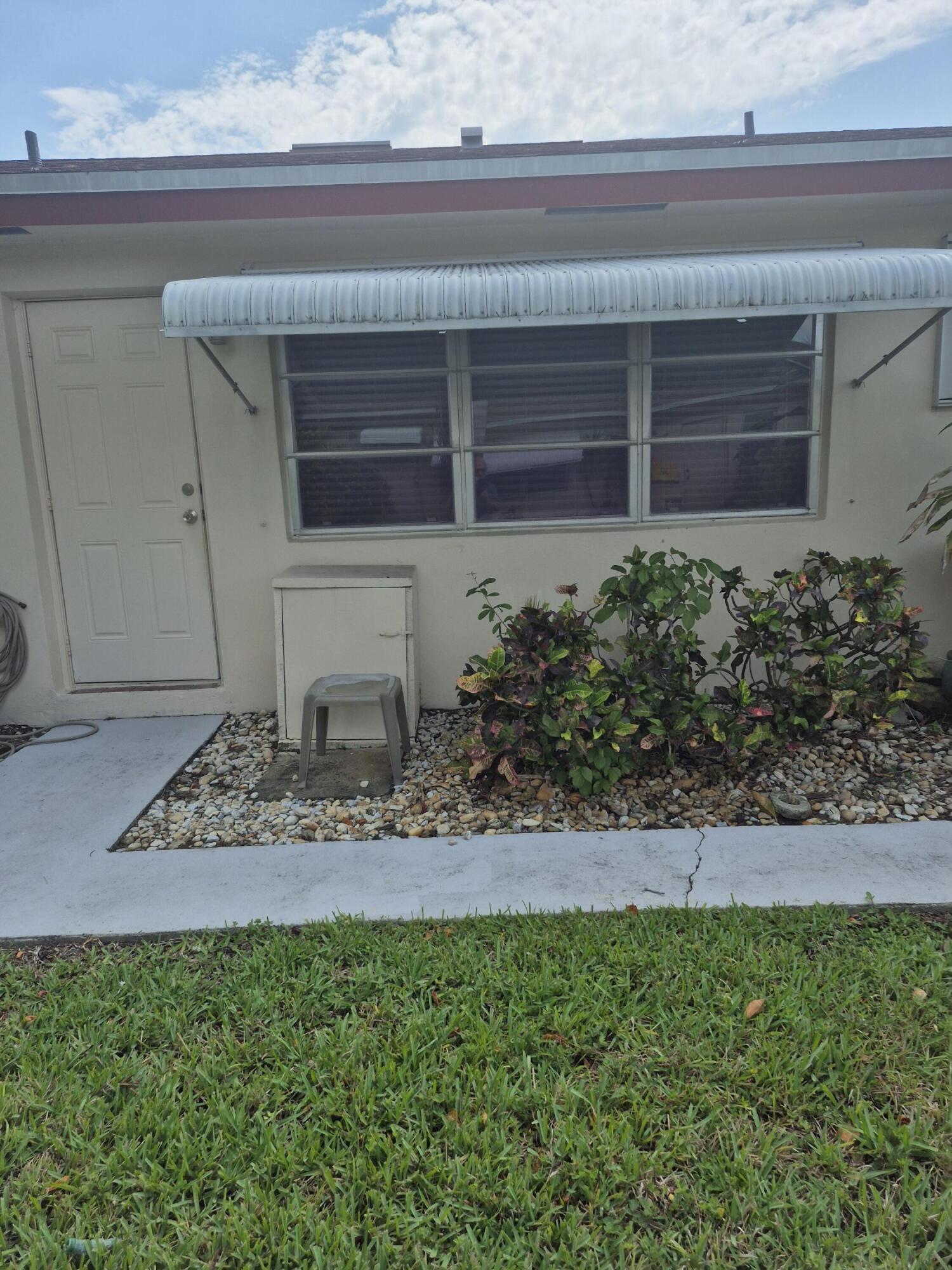 4530 Nw 3rd Street B Property Photo 13